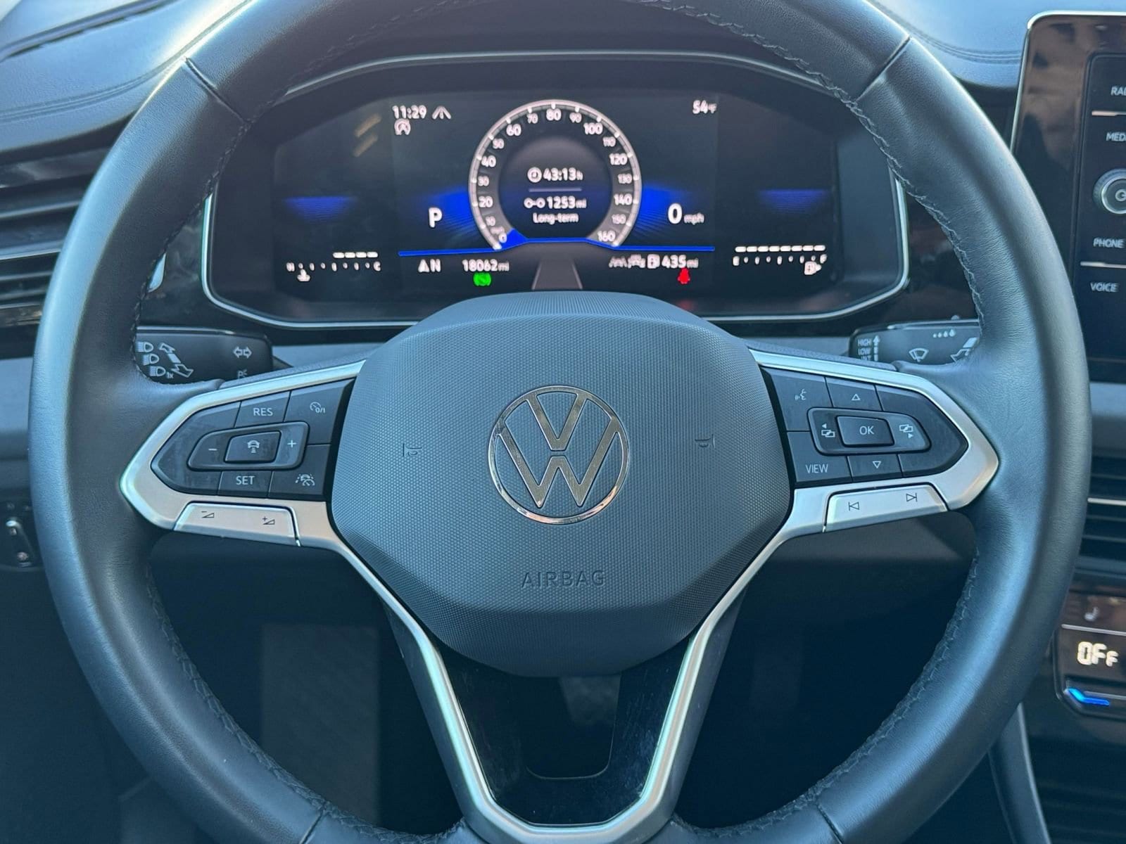 Thumbnail: 2025 Volkswagen Jetta - 27