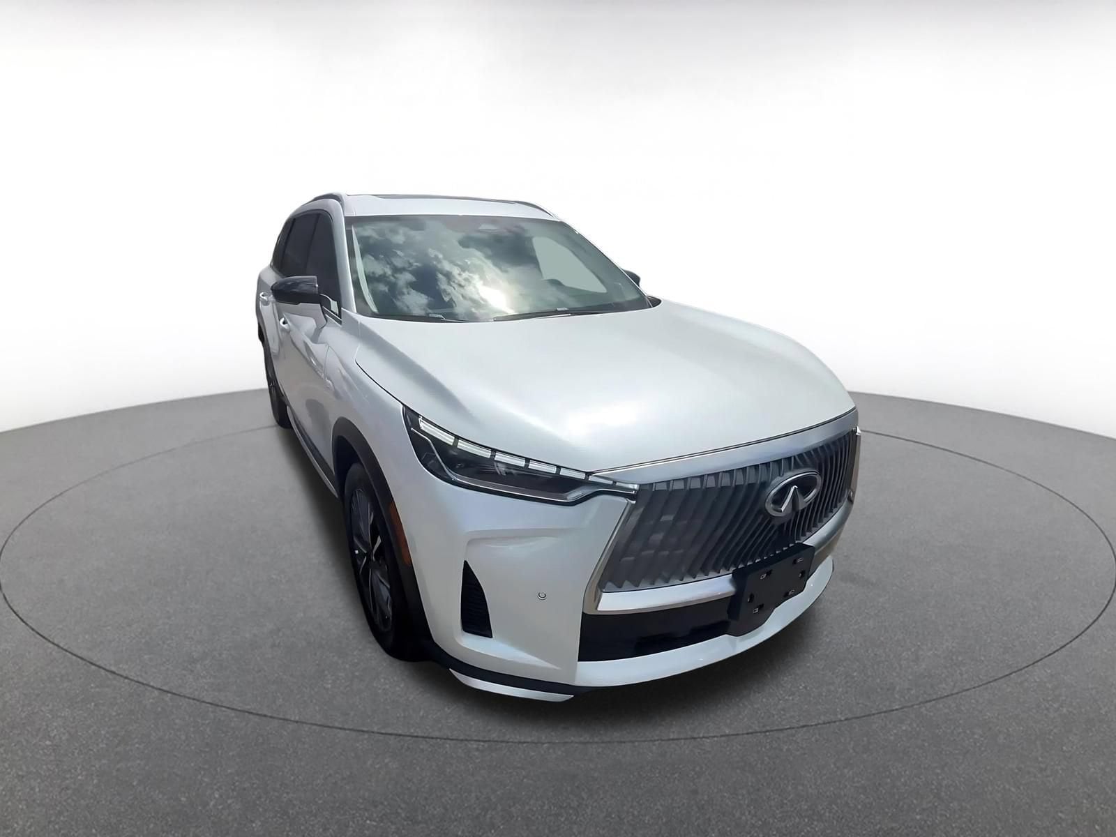 Thumbnail: 2026 INFINITI QX60 - 3