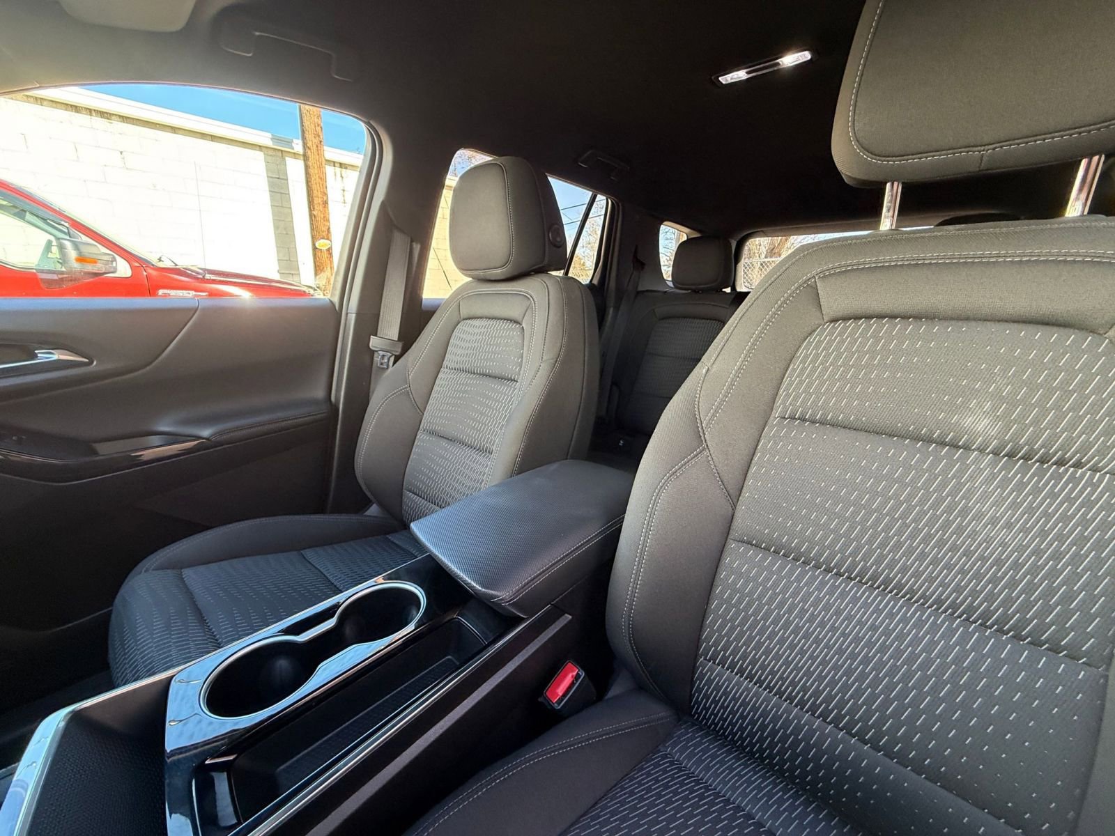 Thumbnail: 2025 Chevrolet Equinox - 35