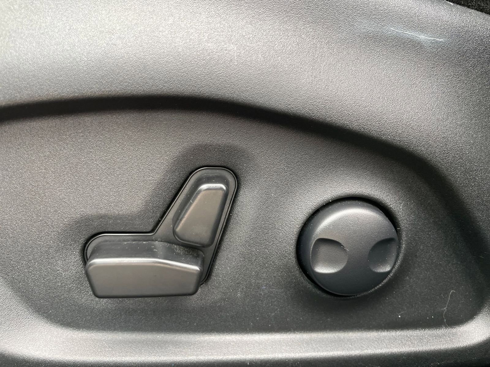 Thumbnail: 2025 Jeep Compass - 22