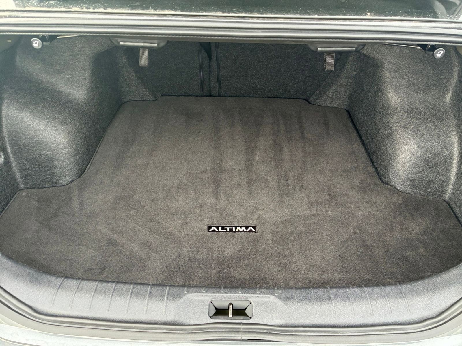 Thumbnail: 2025 Nissan Altima - 30