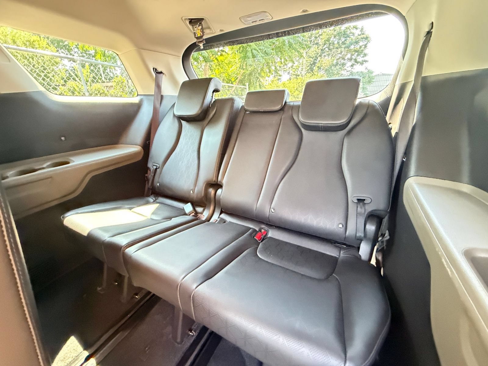 Thumbnail: 2026 Kia Carnival - 28