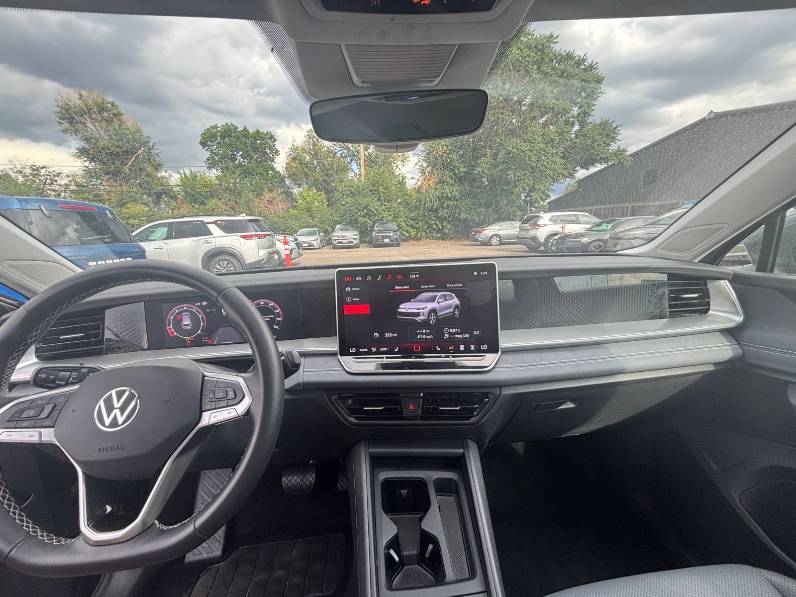 Thumbnail: 2026 Volkswagen Tiguan - 32