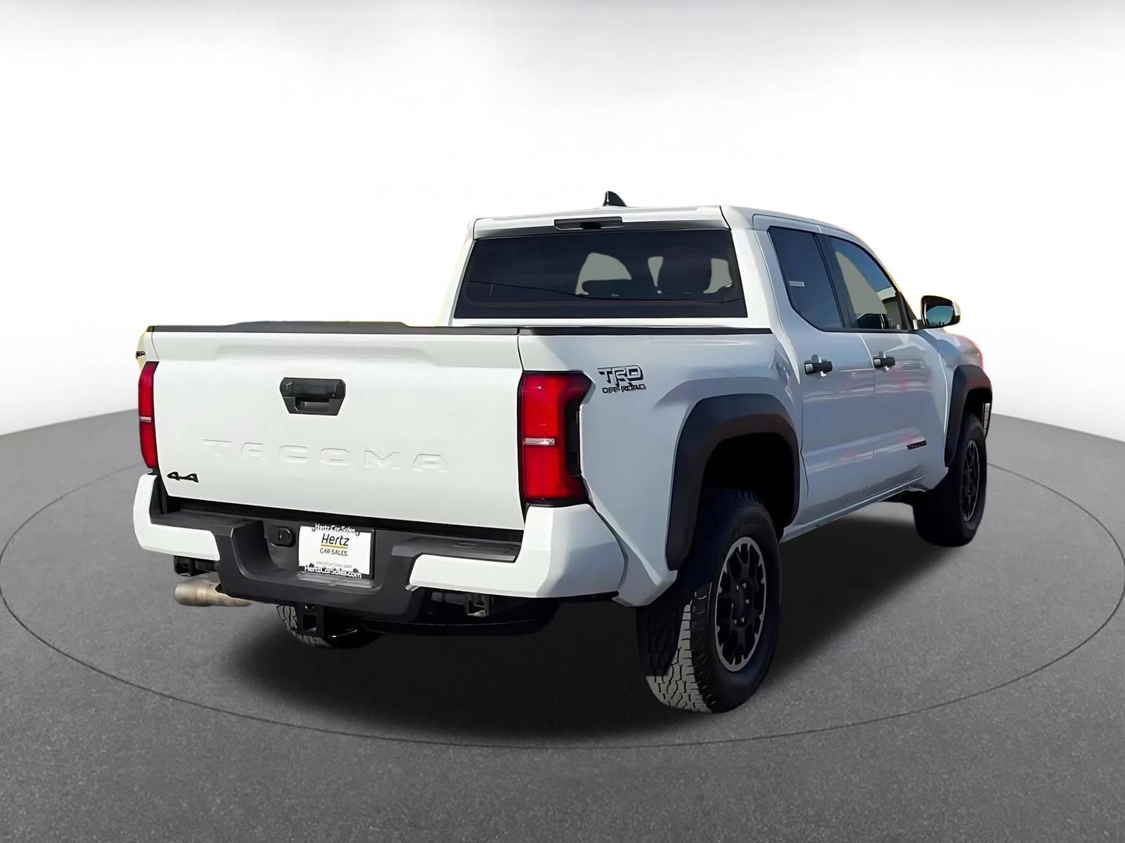 Thumbnail: 2025 Toyota Tacoma - 15