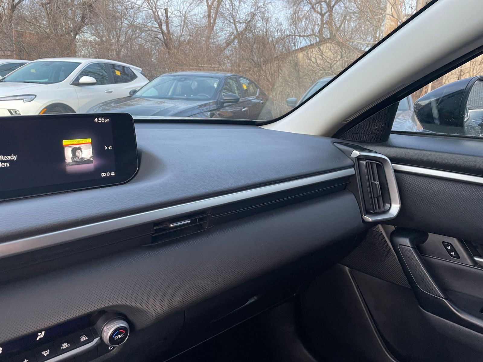 Thumbnail: 2025 Mazda CX-50 - 33