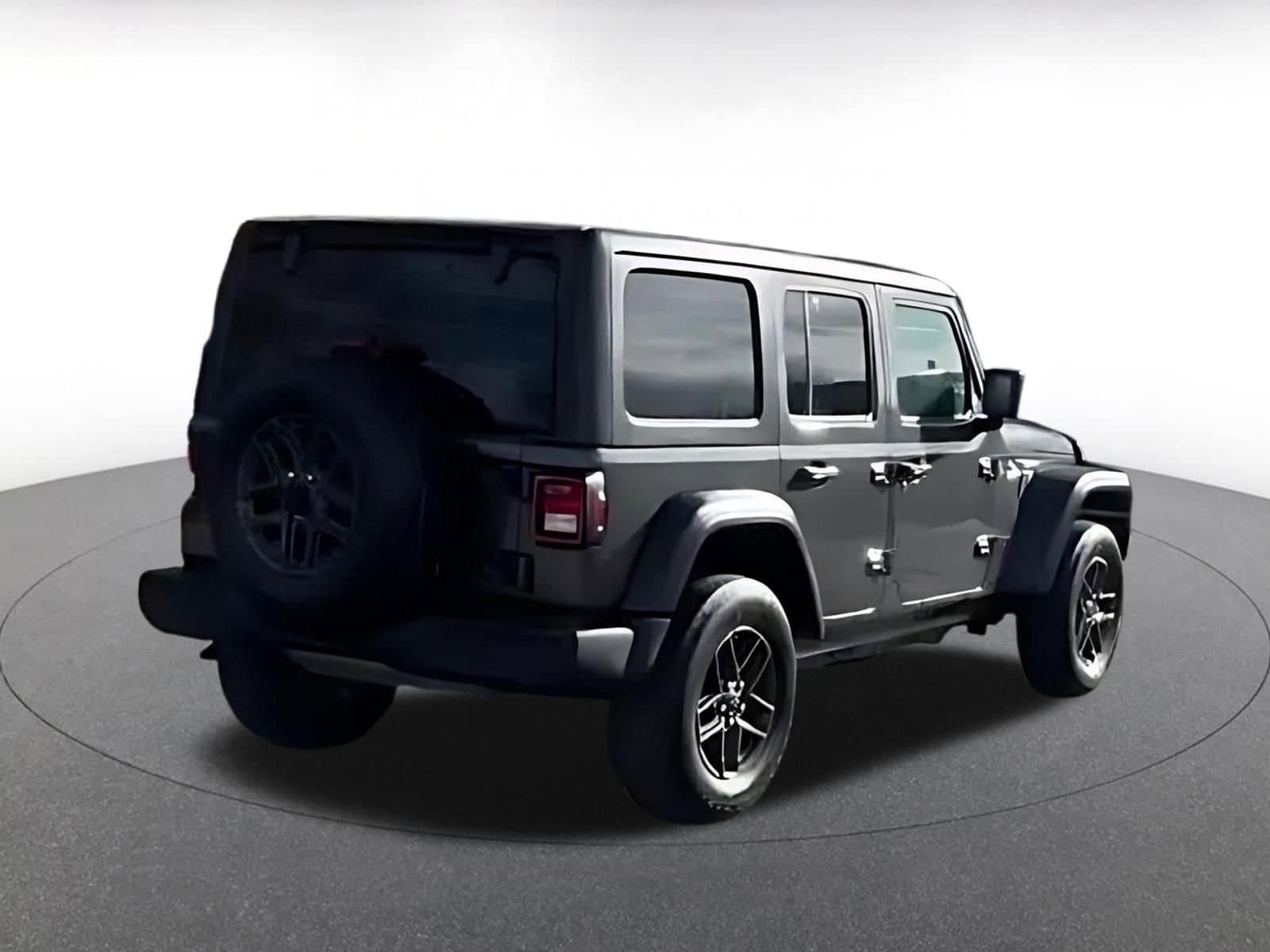 Thumbnail: 2025 Jeep Wrangler - 3