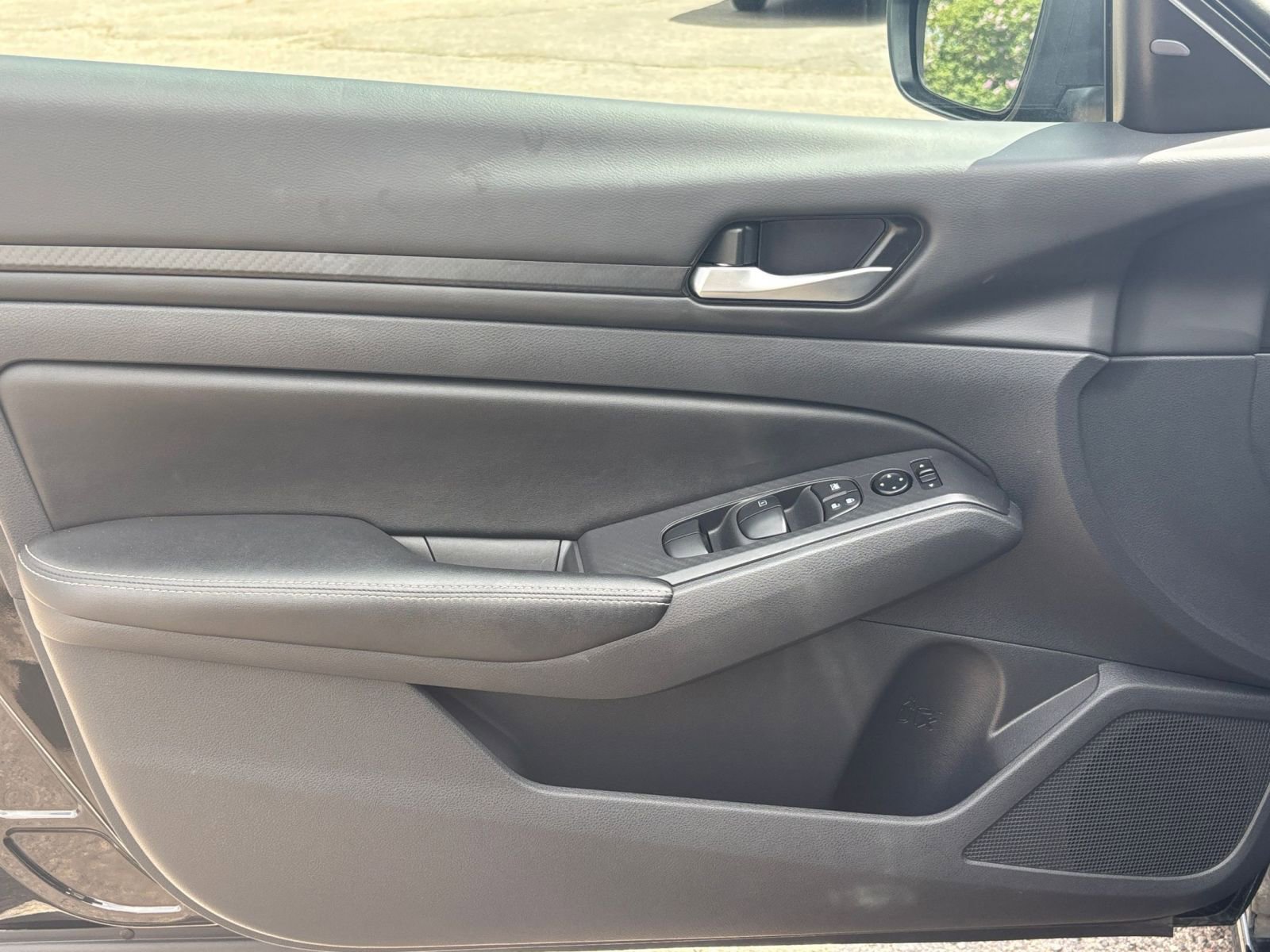 Thumbnail: 2025 Nissan Altima - 18