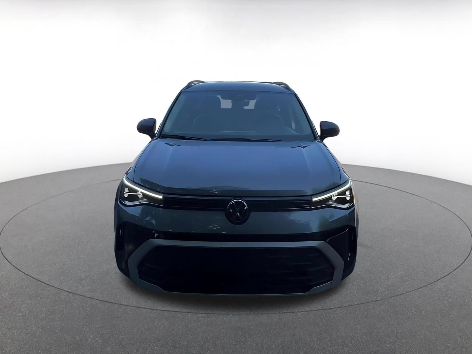 Thumbnail: 2026 Volkswagen Taos - 4
