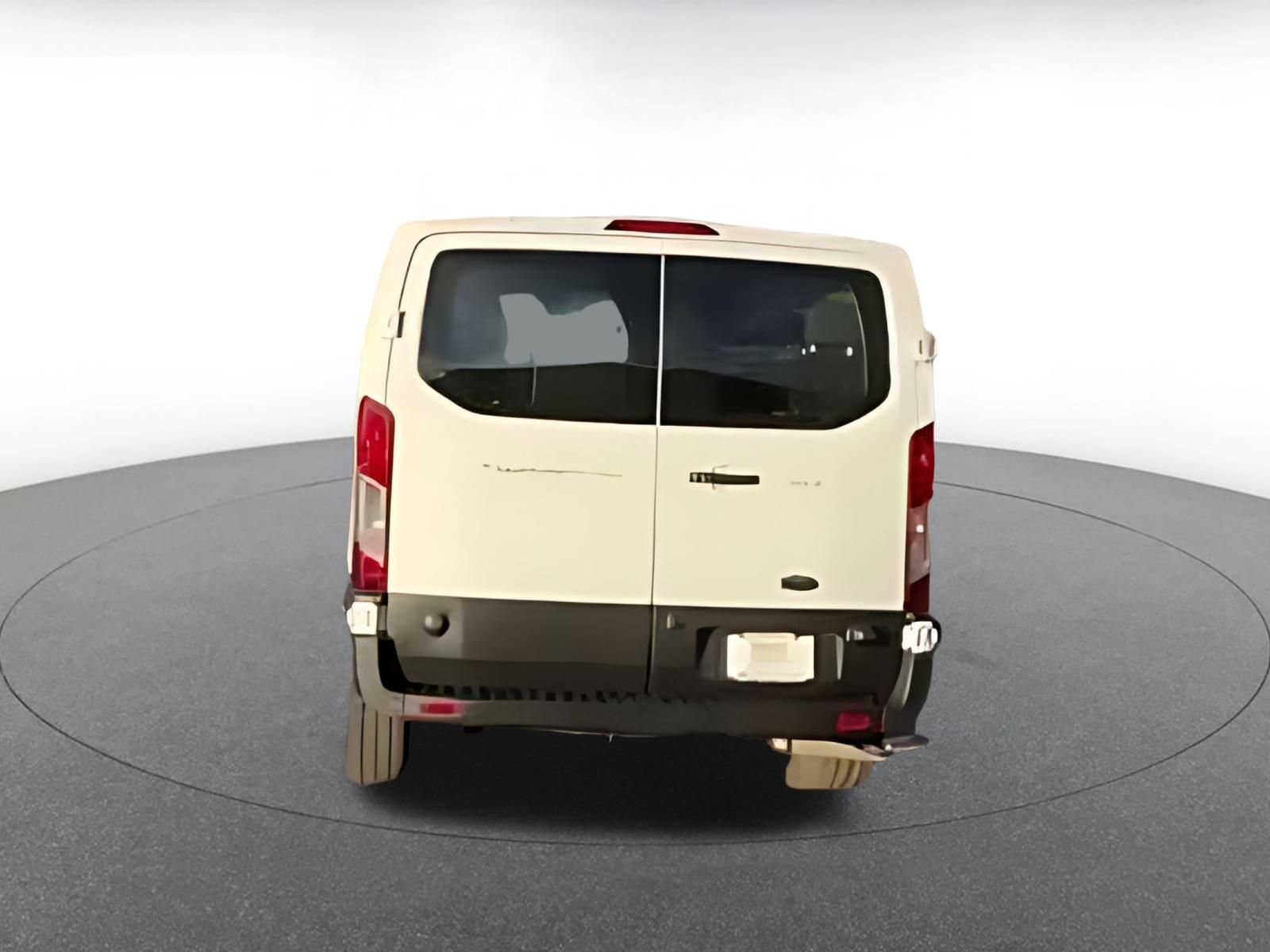 Thumbnail: 2024 Ford Econoline - 16