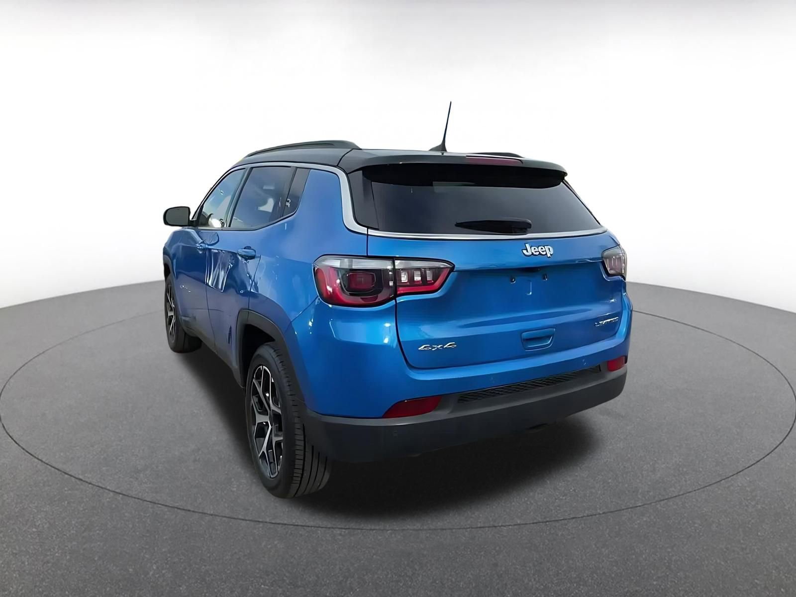 Thumbnail: 2025 Jeep Compass - 12