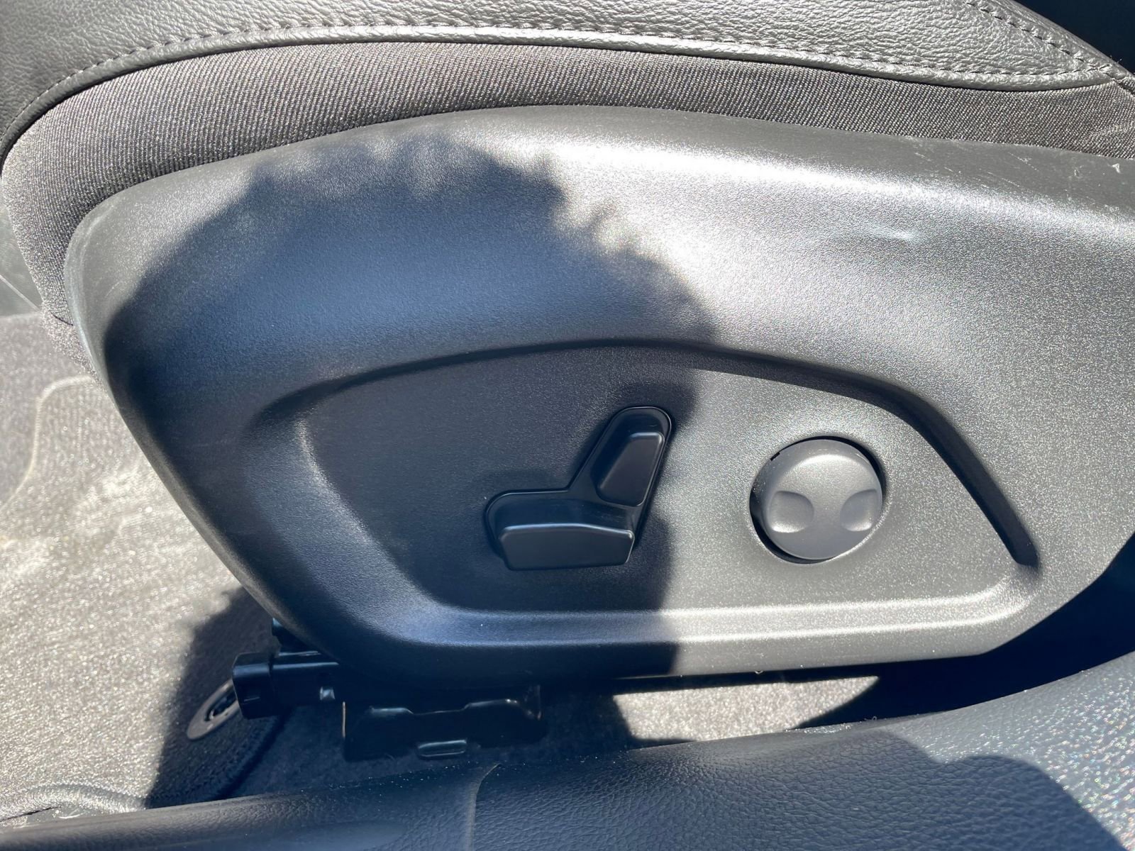 Thumbnail: 2025 Jeep Compass - 23