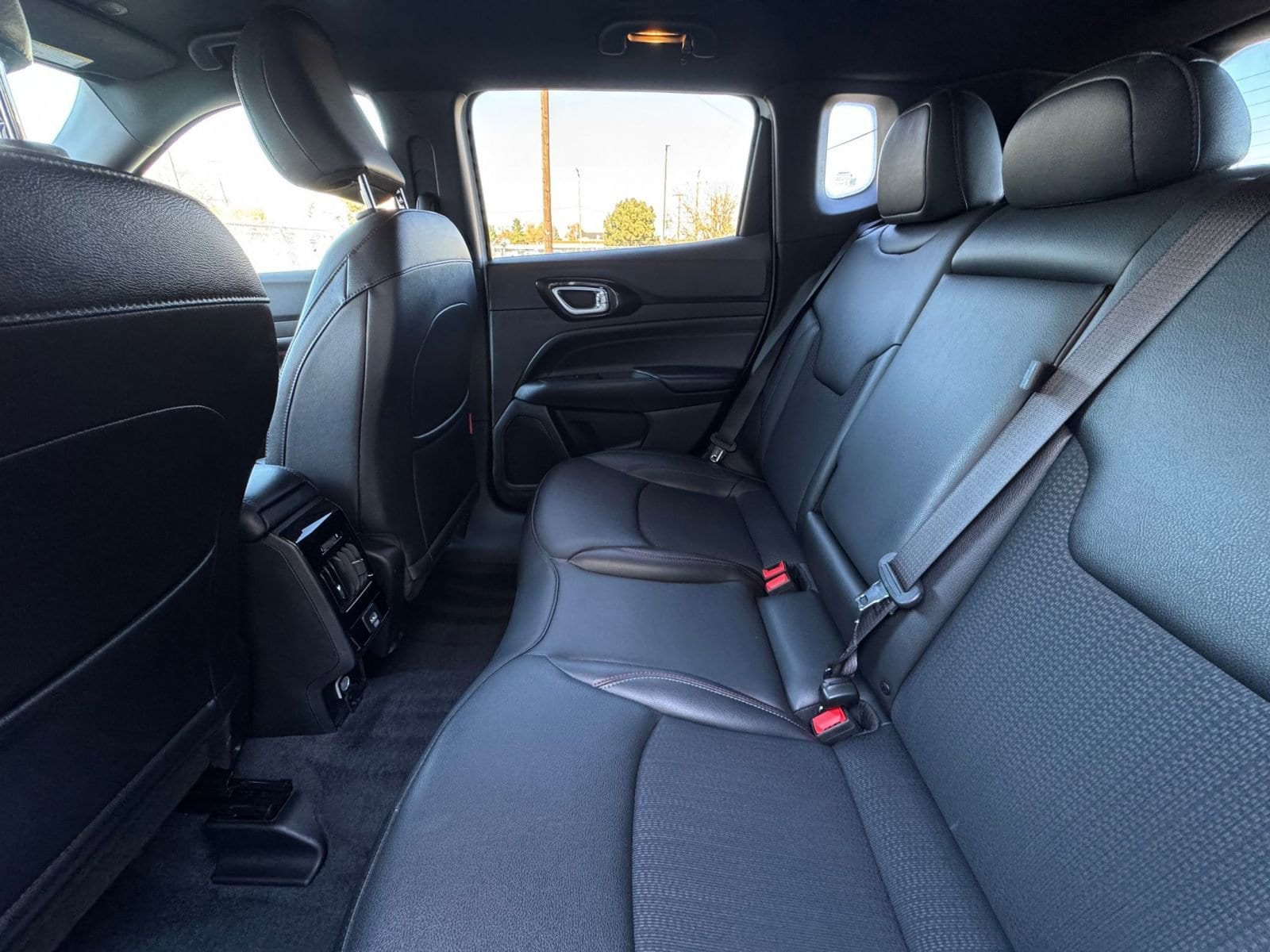 Thumbnail: 2025 Jeep Compass - 24