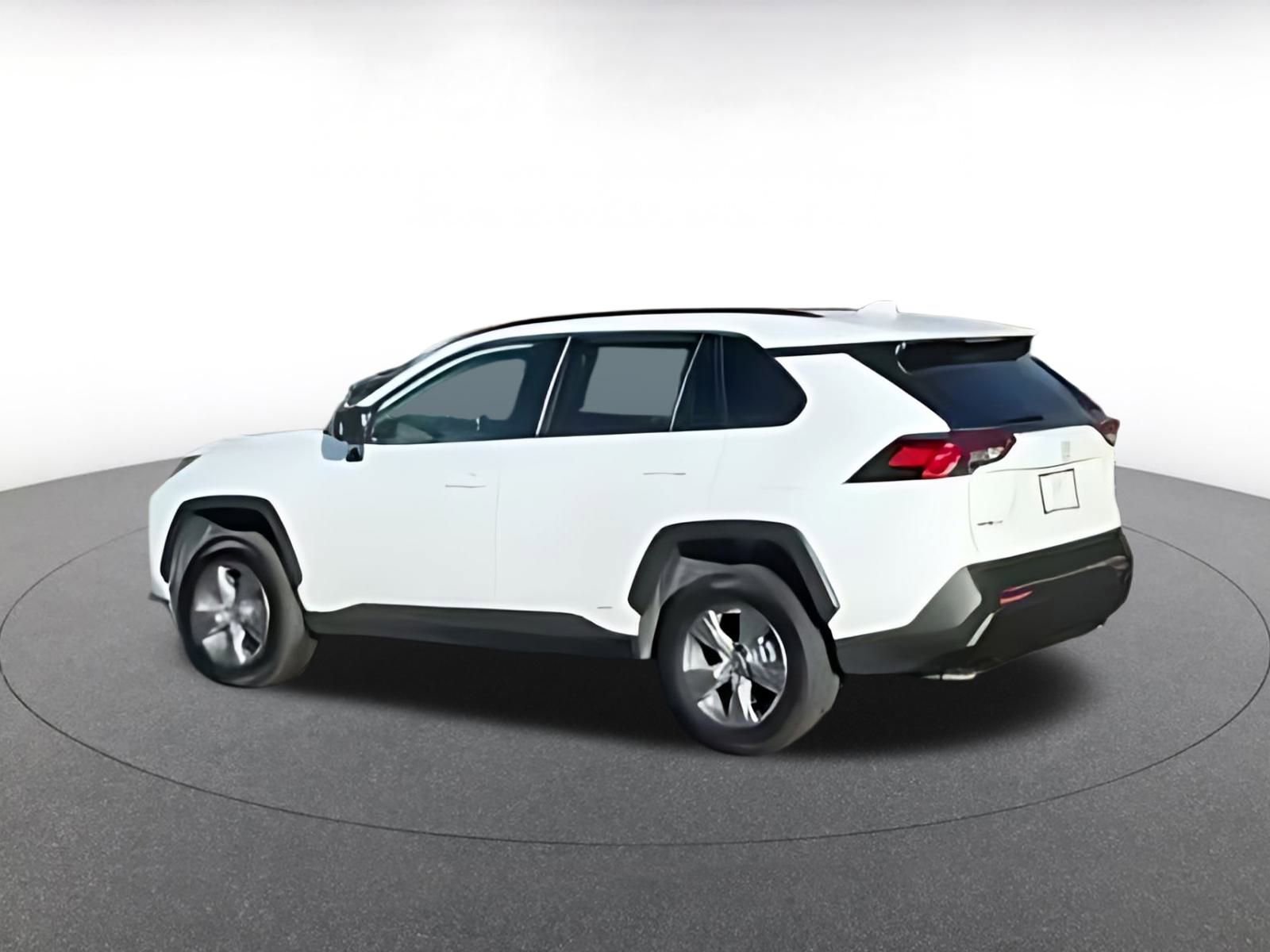 Thumbnail: 2025 Toyota RAV4 - 14