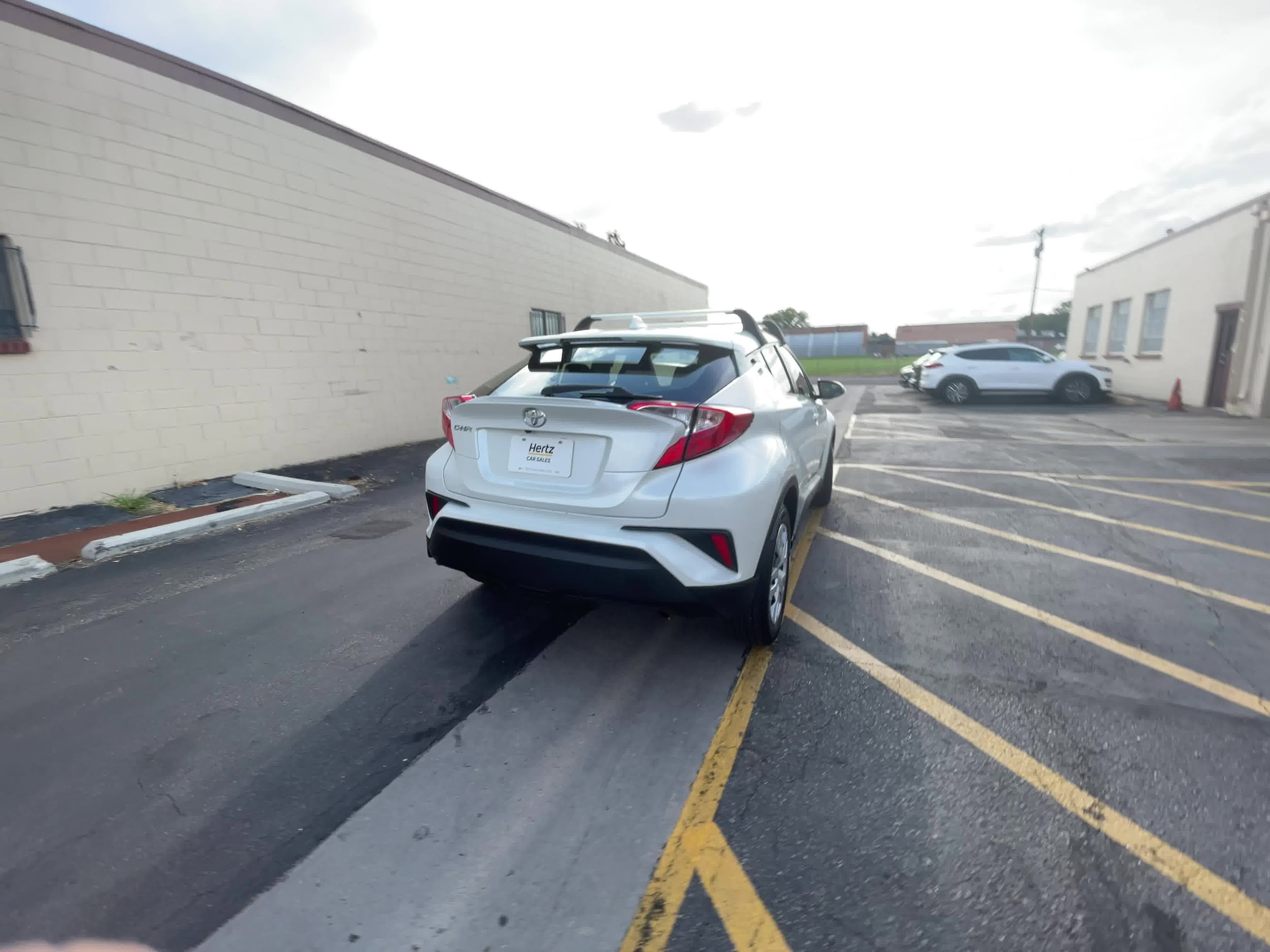 2019 Toyota C-HR LE 2