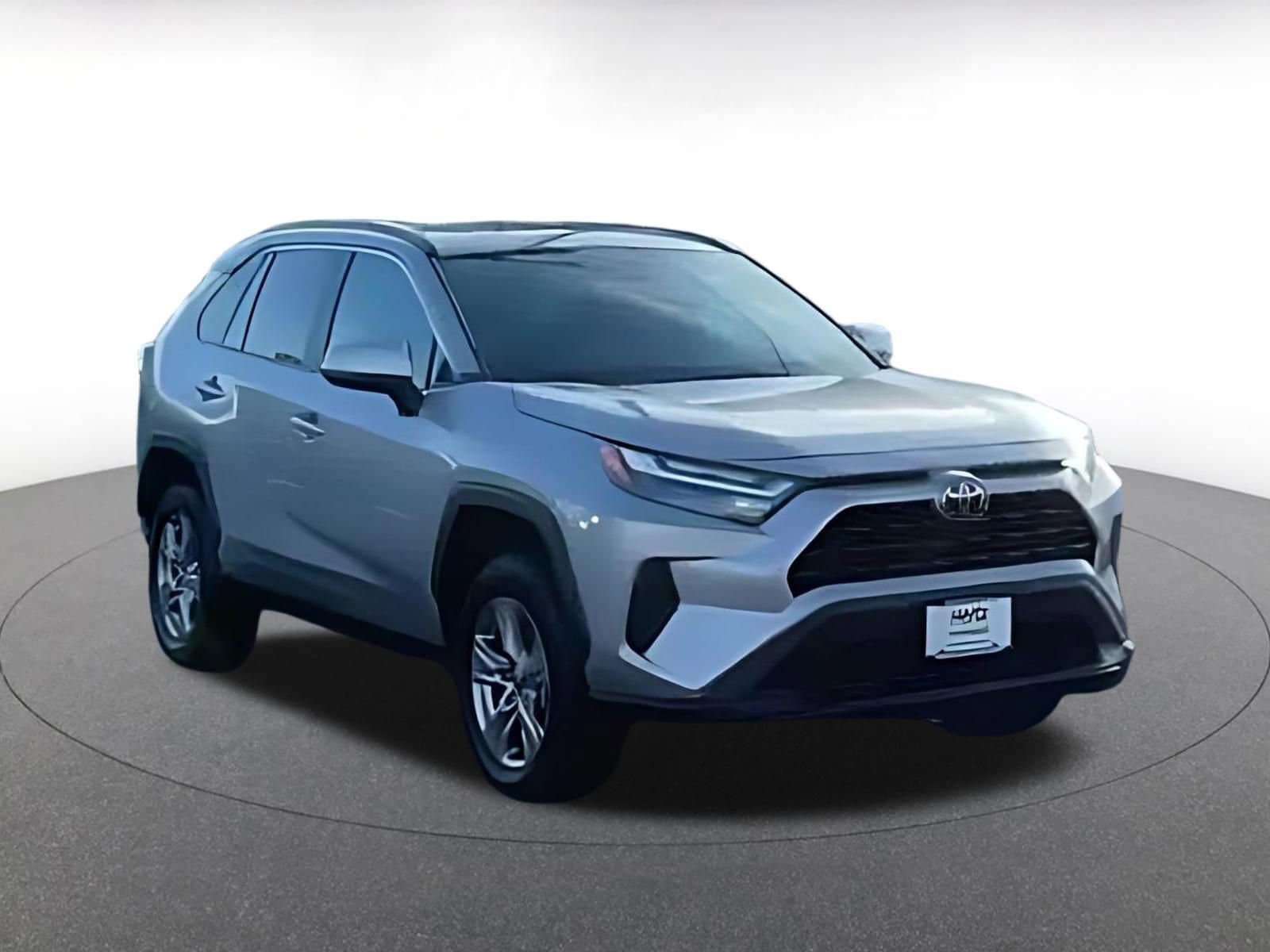 Thumbnail: 2025 Toyota RAV4 - 4