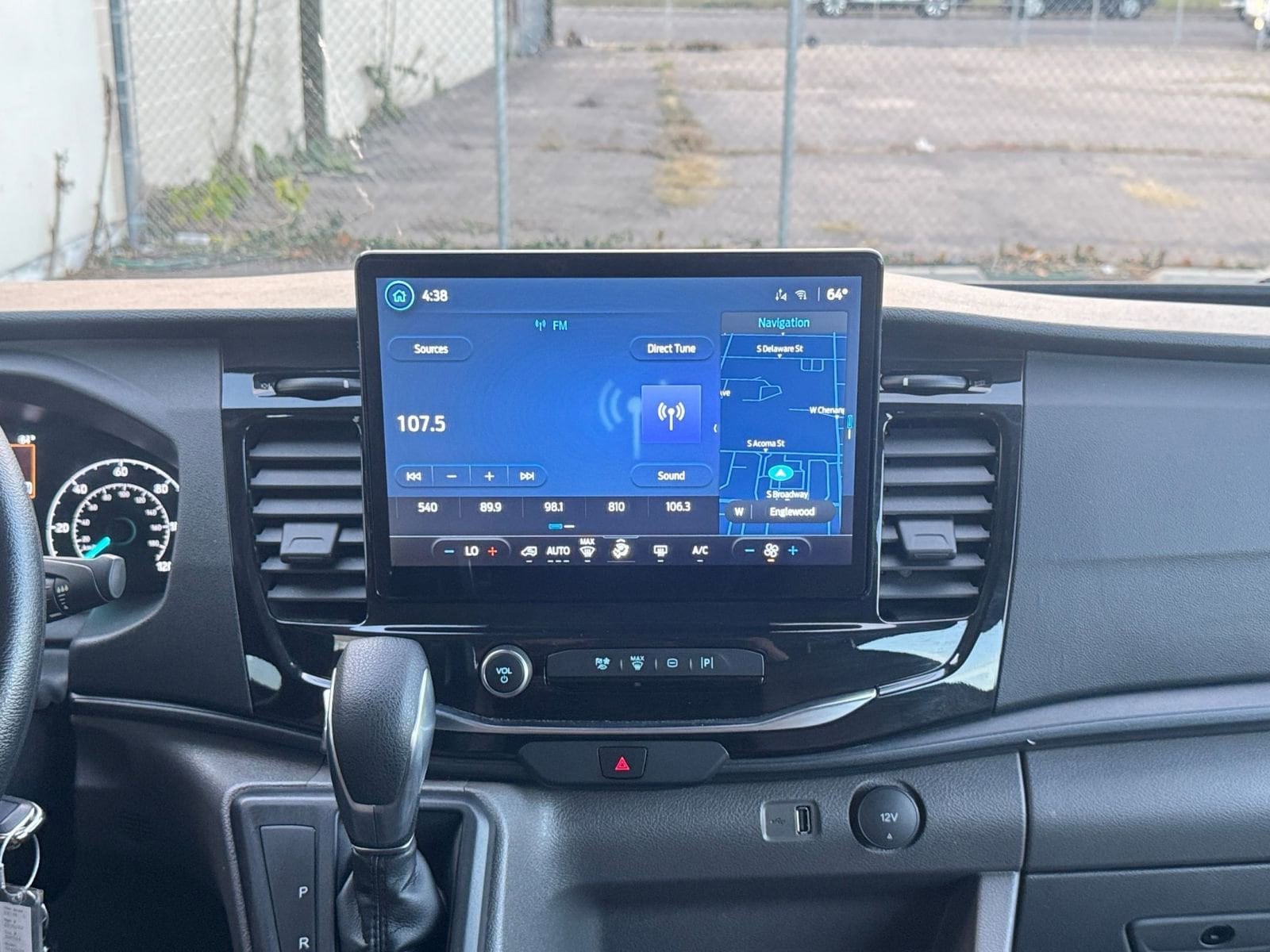 Thumbnail: 2024 Ford Econoline - 18