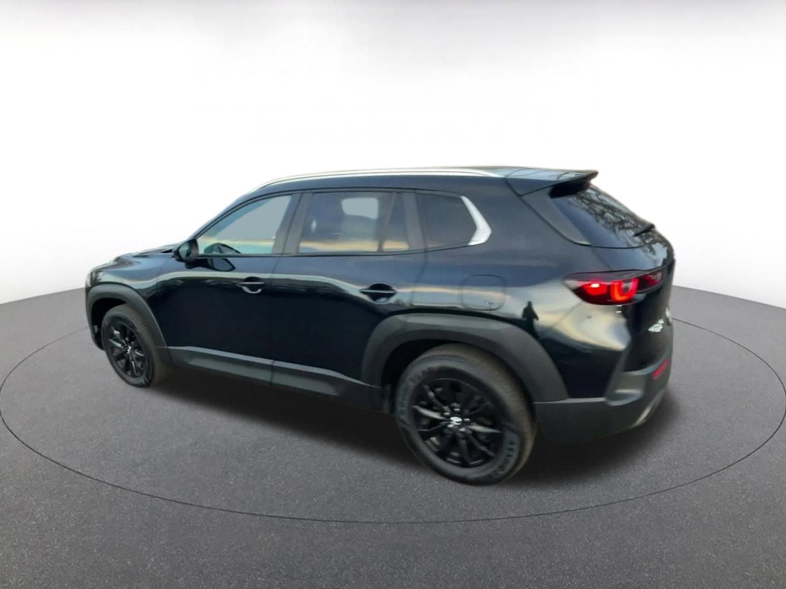 Thumbnail: 2025 Mazda CX-50 - 10
