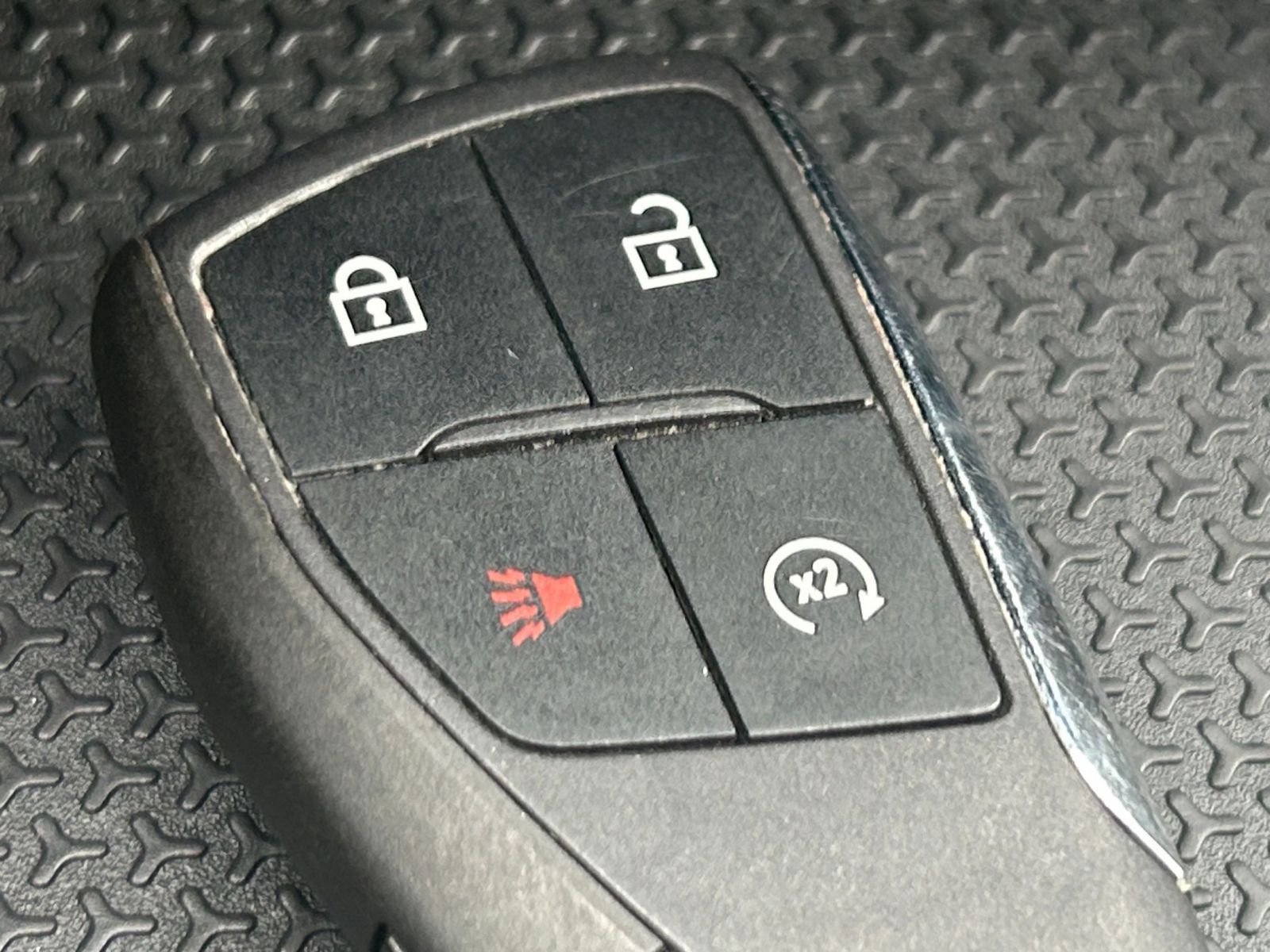 Thumbnail: 2025 Chevrolet Equinox - 25