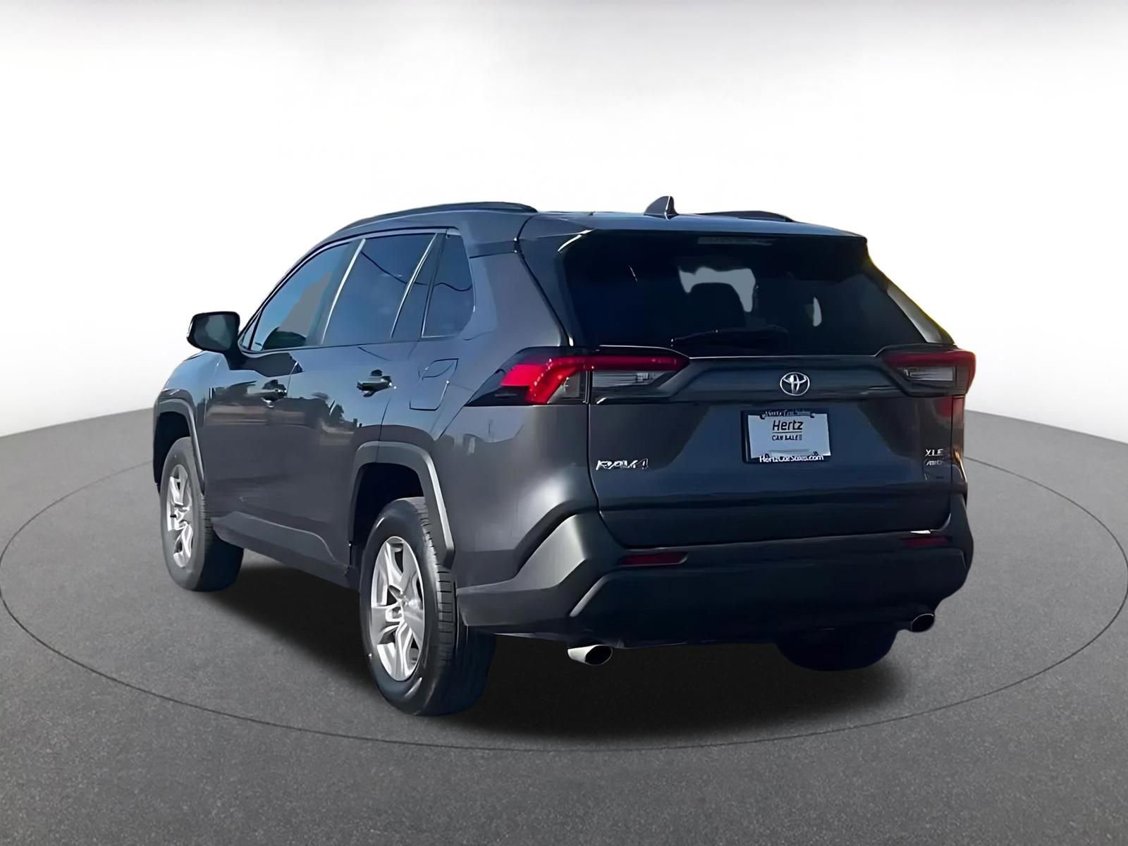 Thumbnail: 2025 Toyota RAV4 - 10