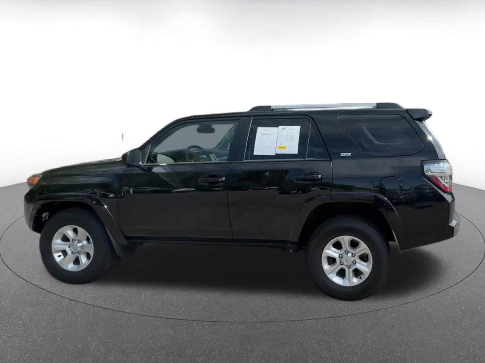 2024 Toyota 4Runner SR5 8