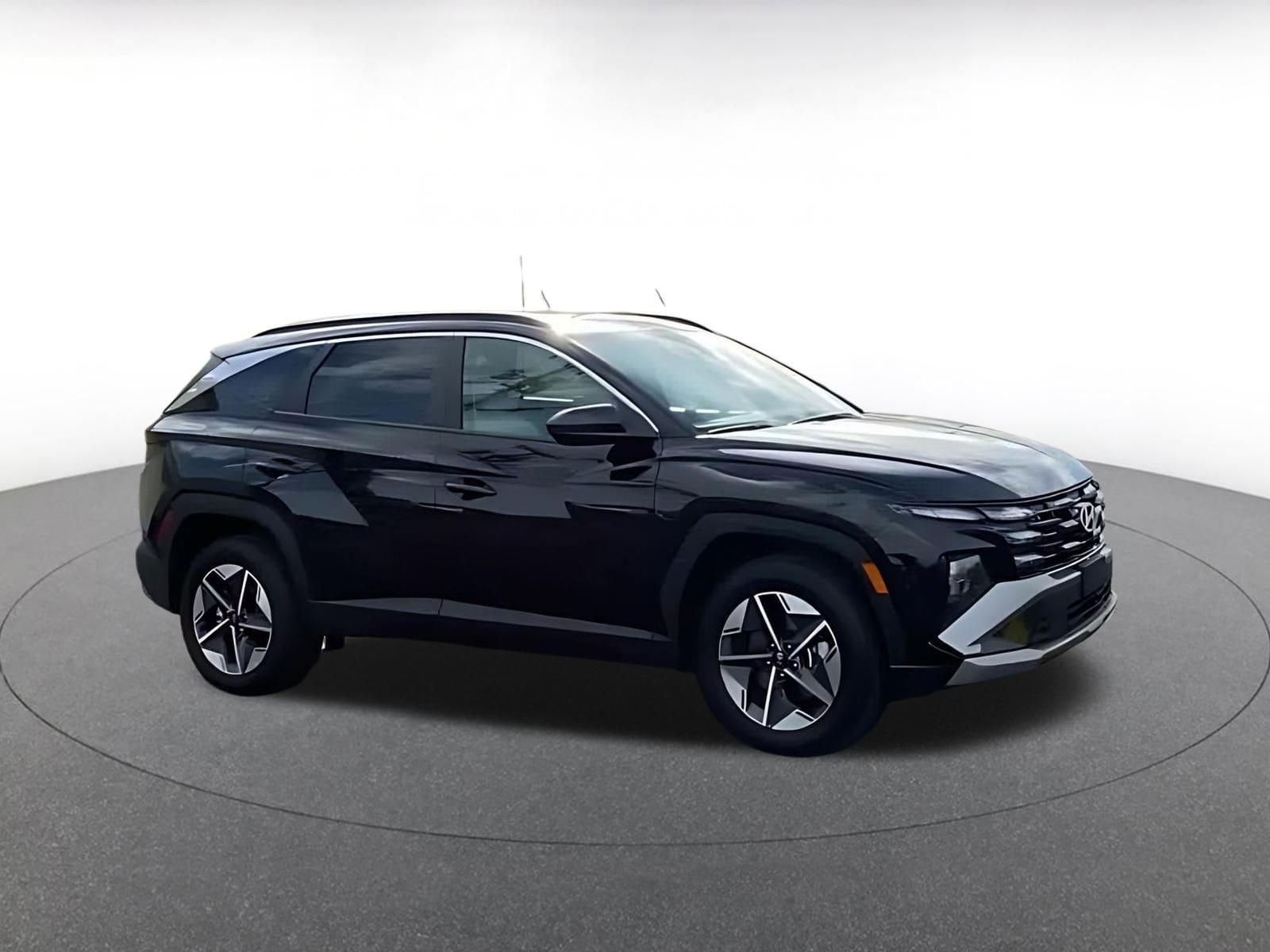 Thumbnail: 2025 Hyundai Tucson - 2