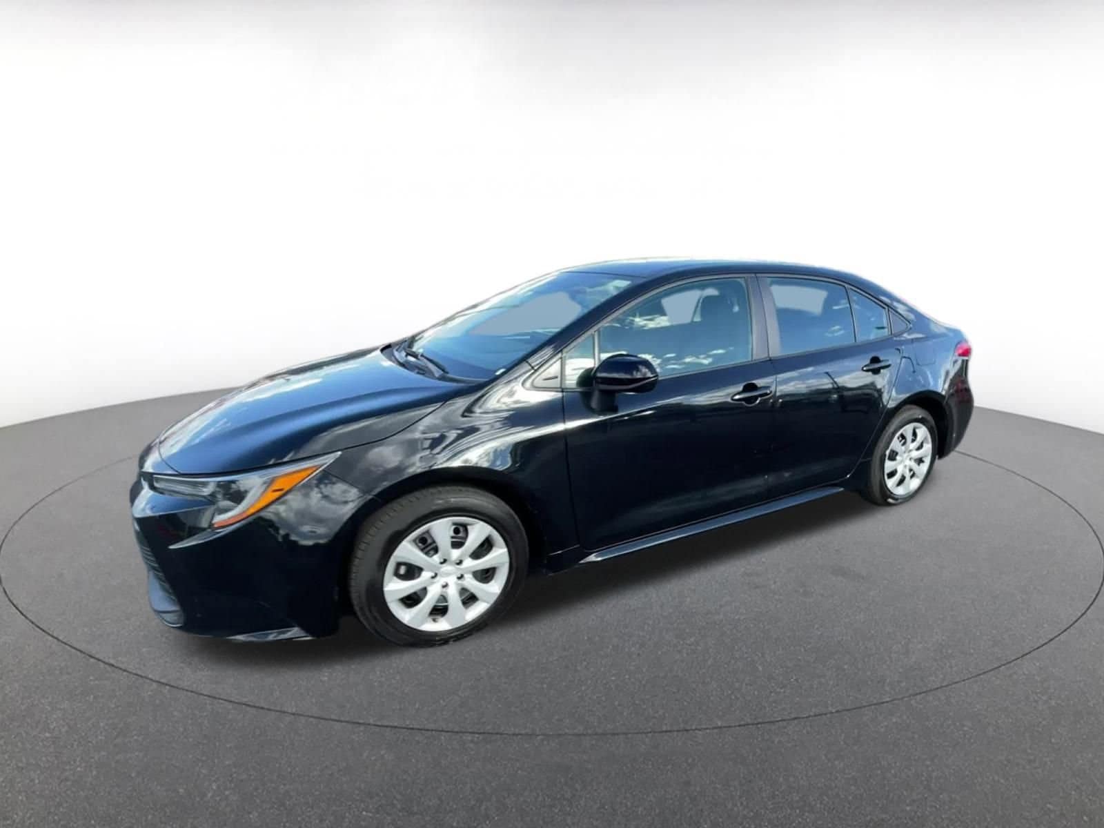 Thumbnail: 2024 Toyota Corolla - 8