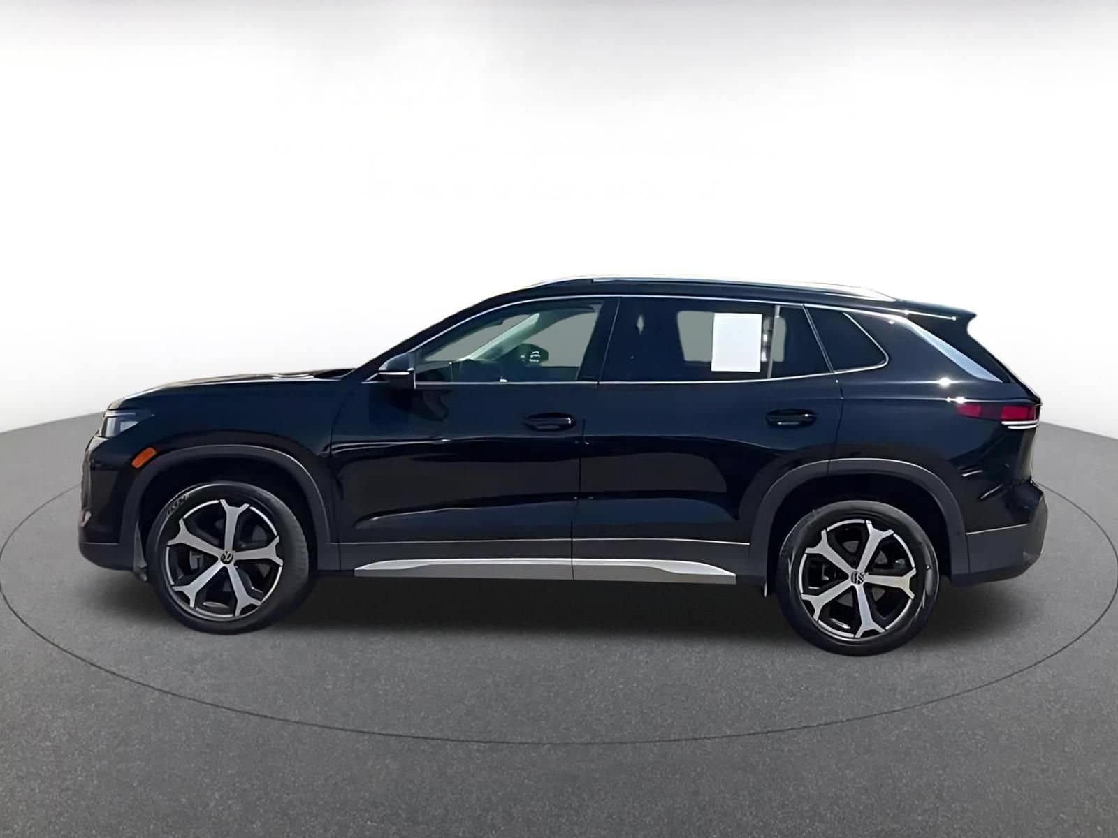 Thumbnail: 2026 Volkswagen Tiguan - 7