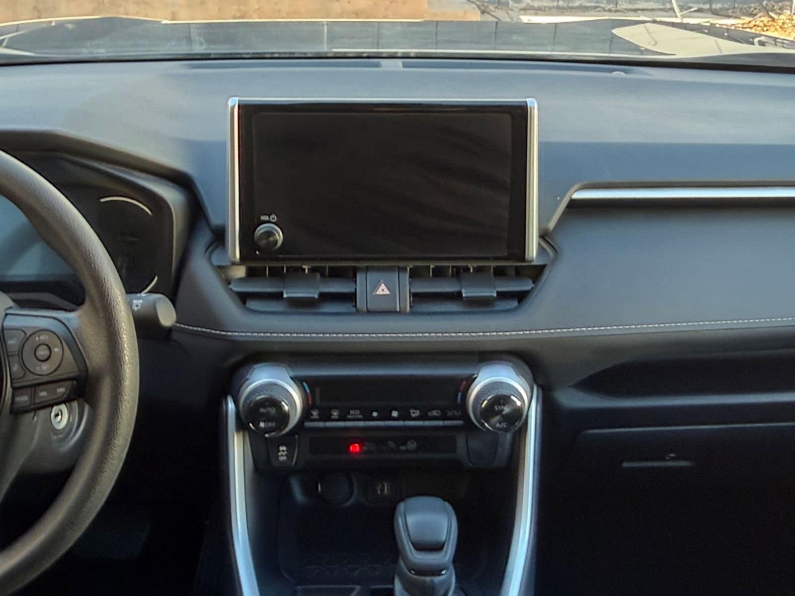 Thumbnail: 2025 Toyota RAV4 - 18