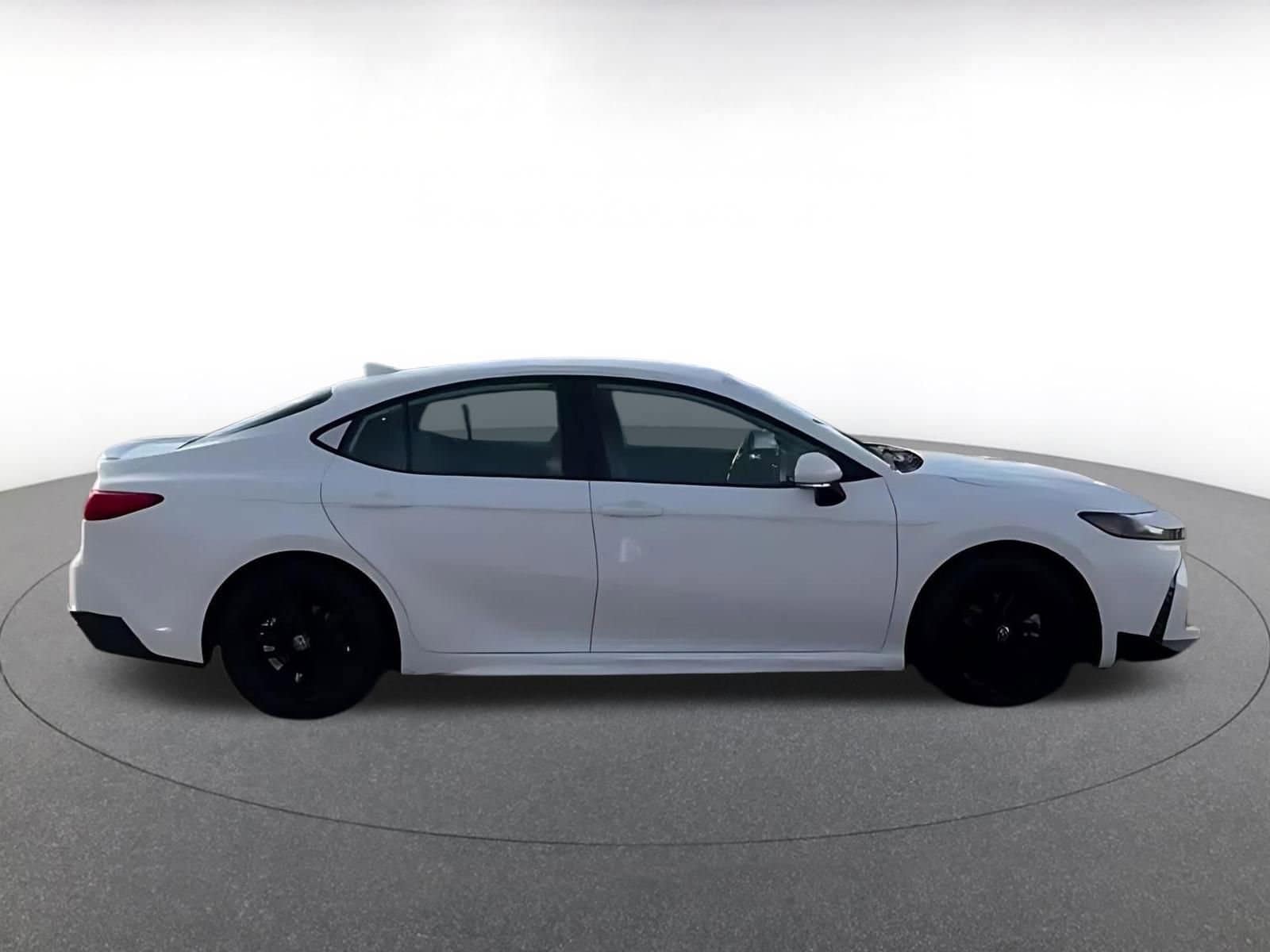 Thumbnail: 2025 Toyota Camry - 12