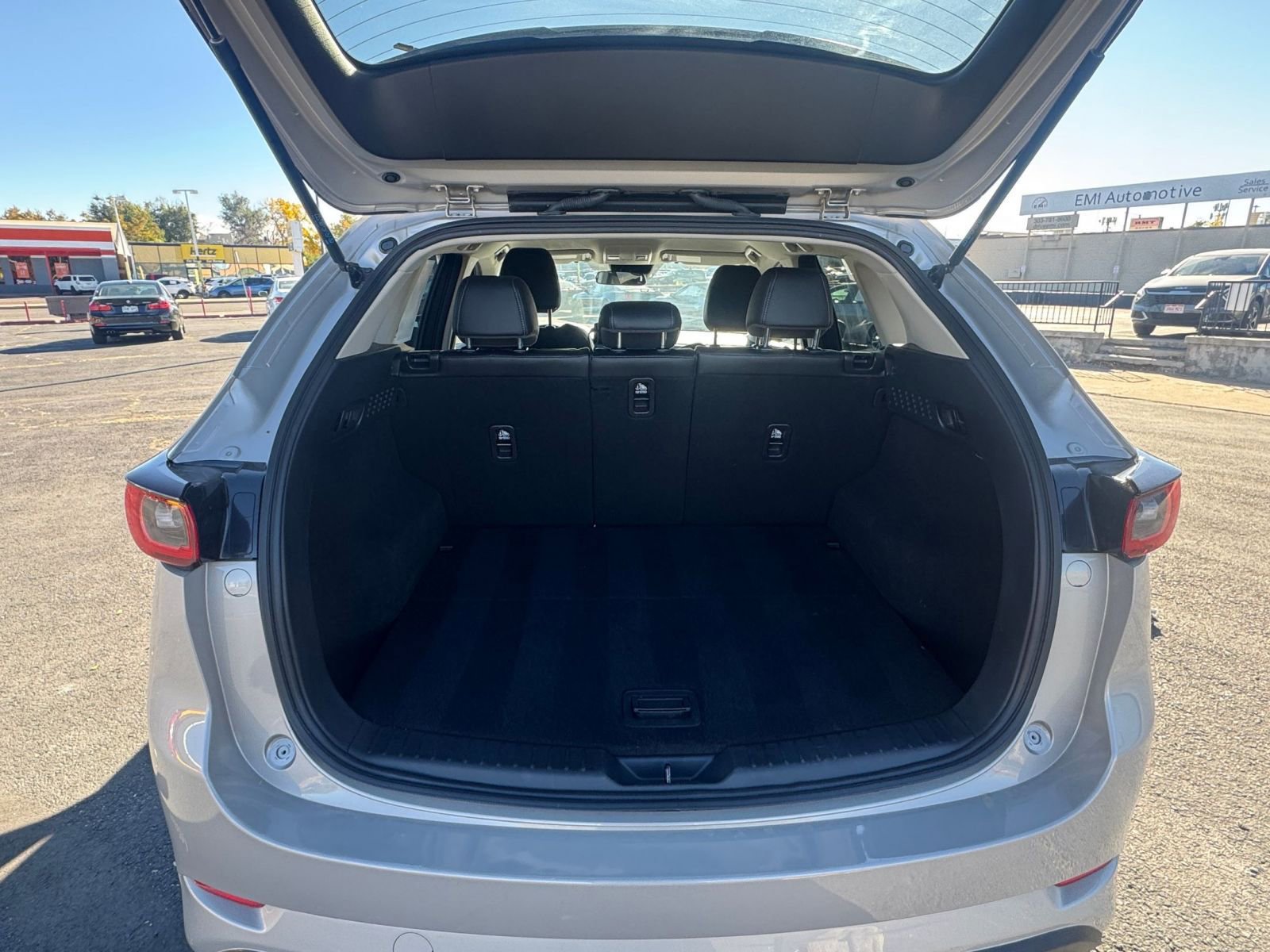 Thumbnail: 2025 Mazda CX-5 - 31