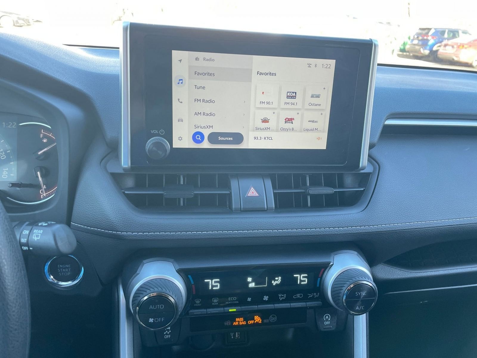 Thumbnail: 2025 Toyota RAV4 - 18