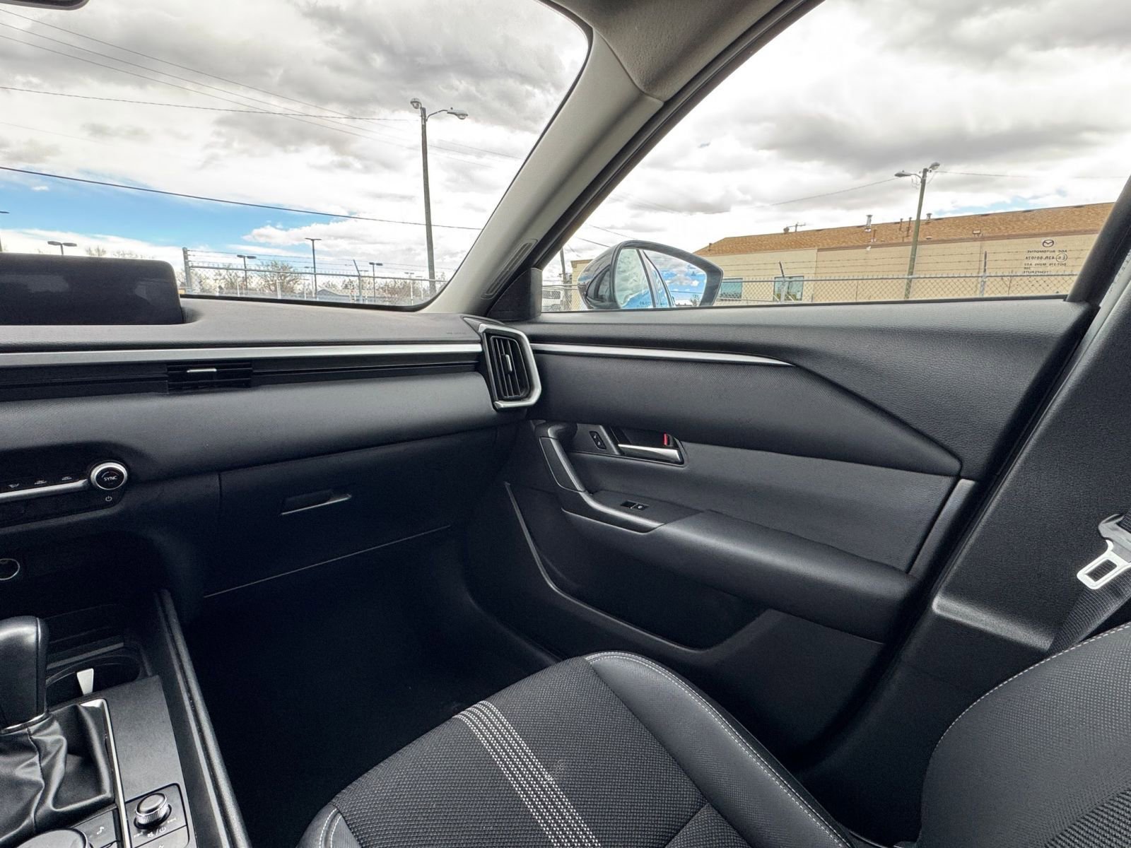 Thumbnail: 2025 Mazda CX-50 - 34