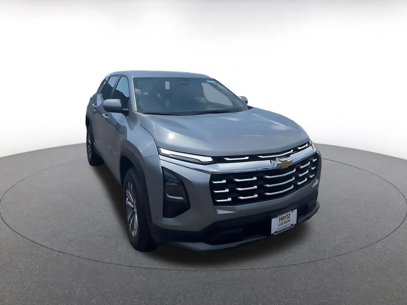 Thumbnail: 2025 Chevrolet Equinox - 3