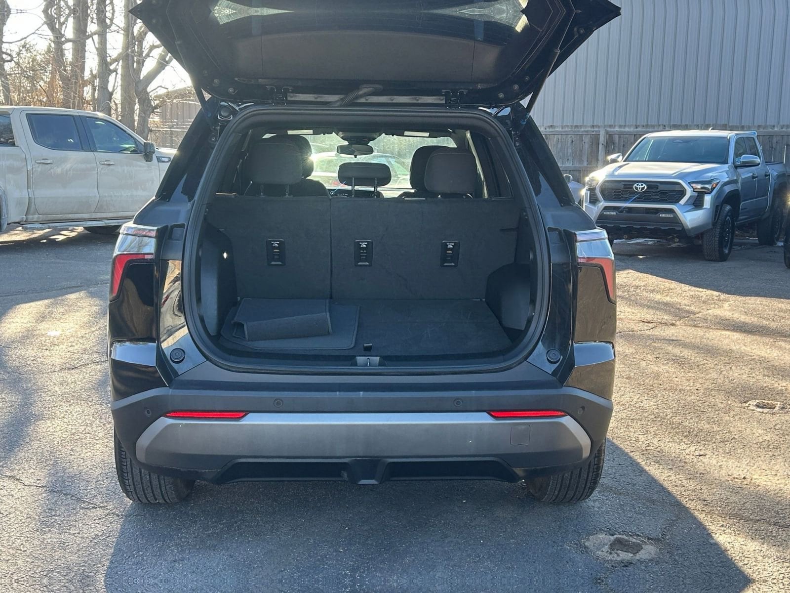 Thumbnail: 2025 Chevrolet Equinox - 32