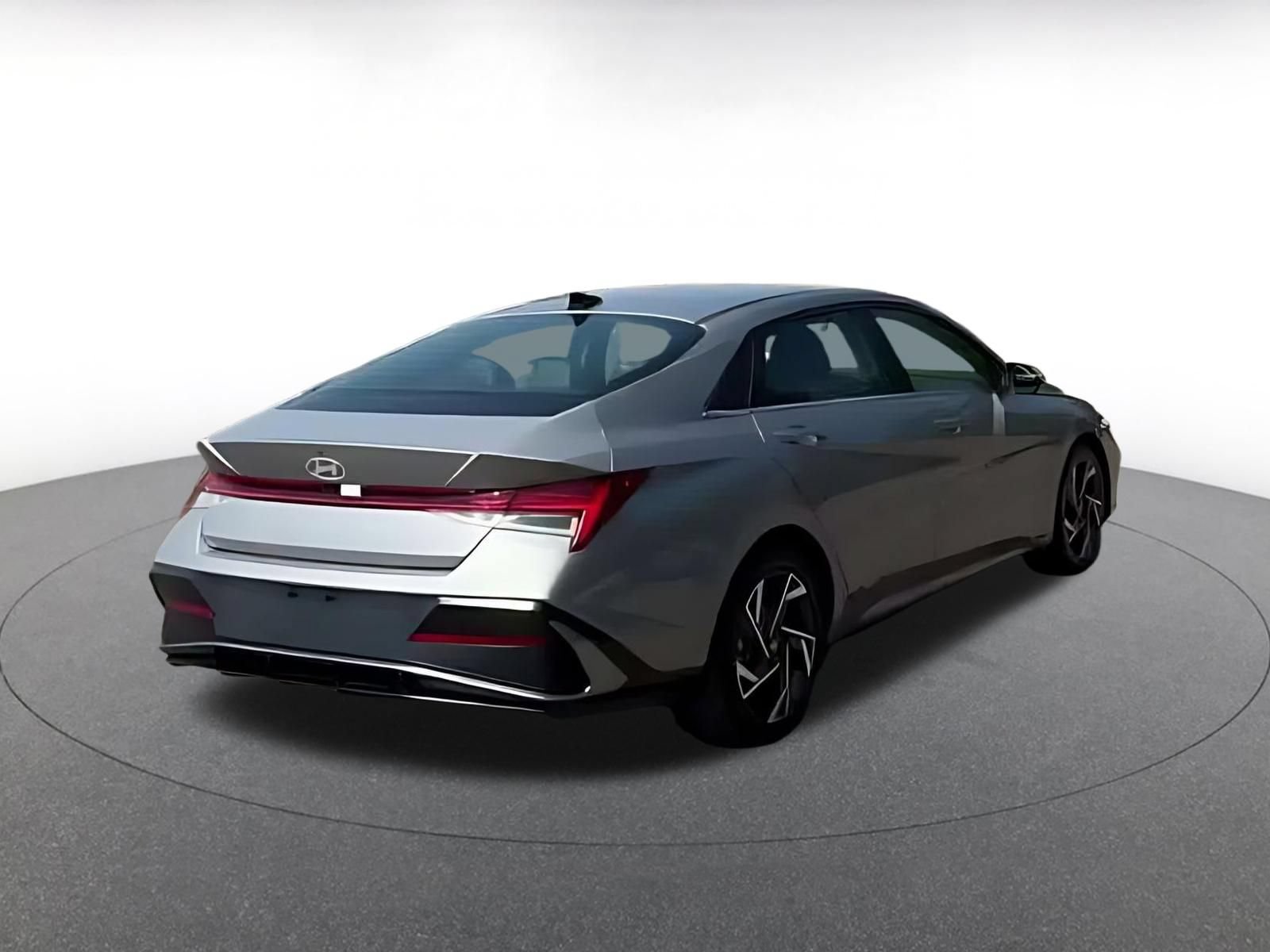 Thumbnail: 2025 Hyundai Elantra - 12