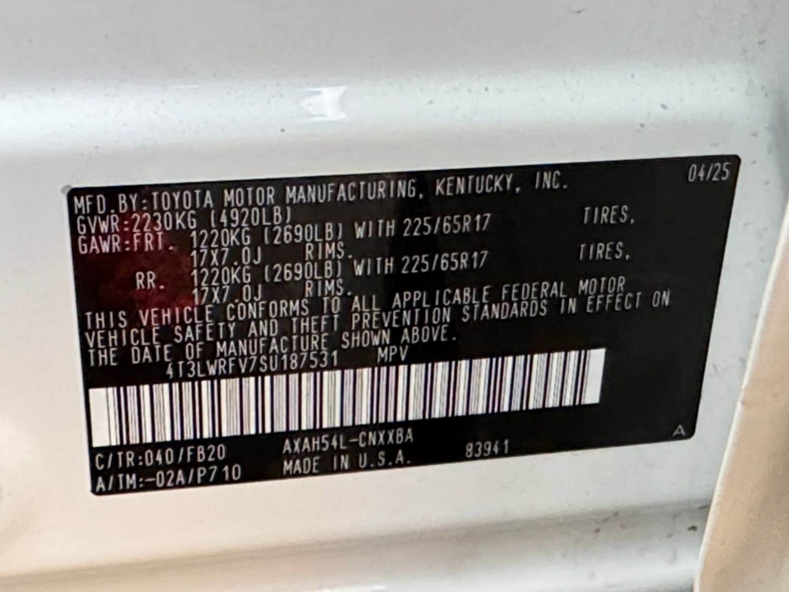 Thumbnail: 2025 Toyota RAV4 - 28