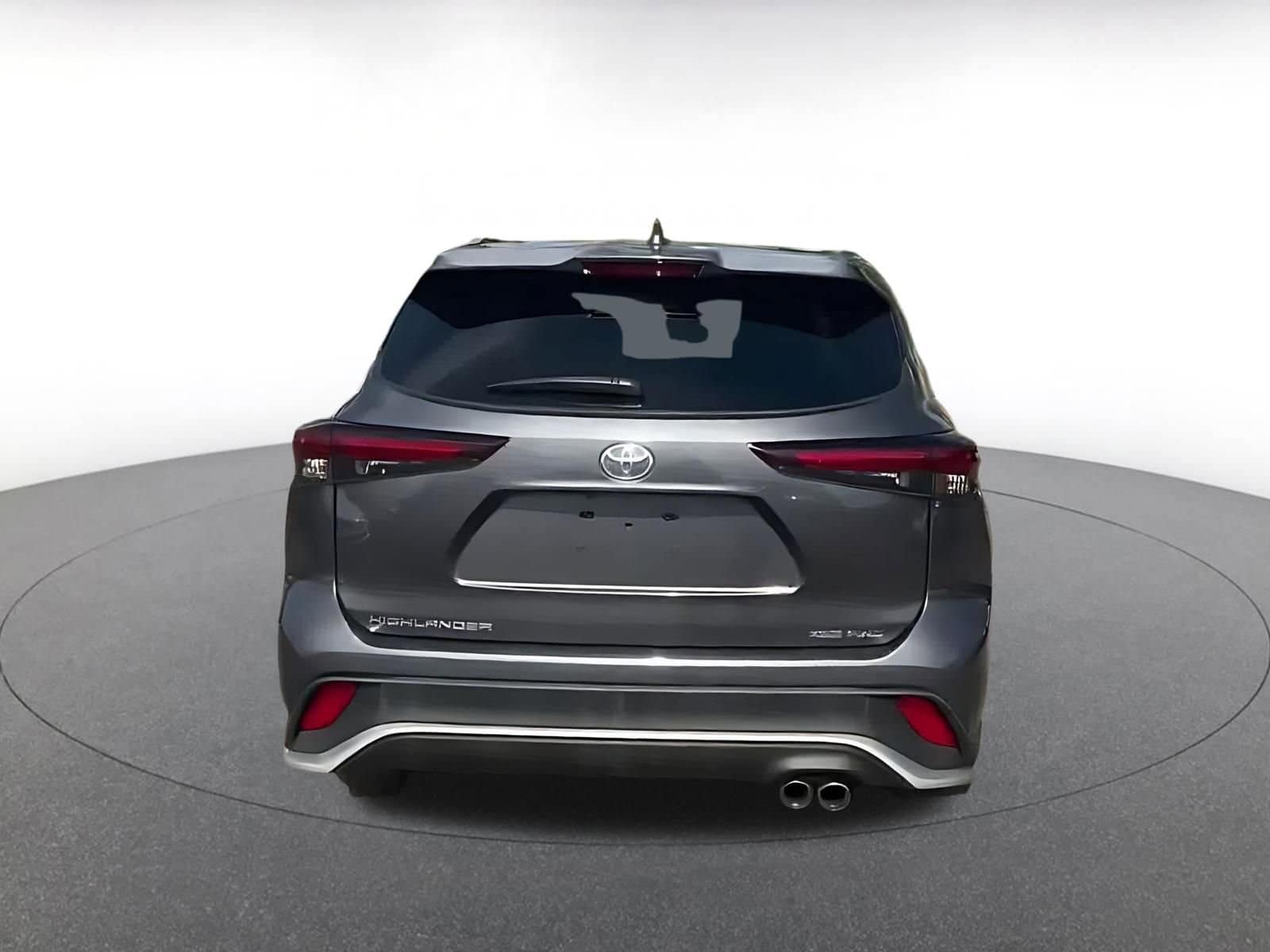 Thumbnail: 2025 Toyota Highlander - 10