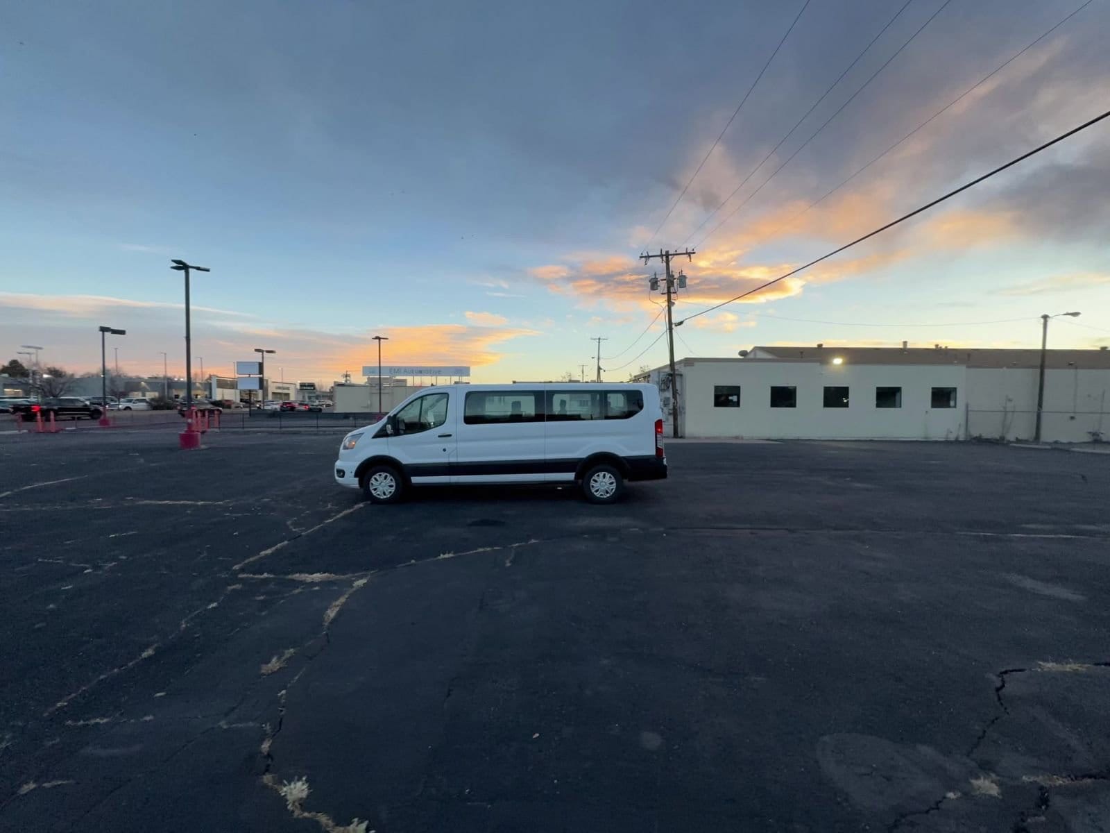 Thumbnail: 2024 Ford Econoline - 14