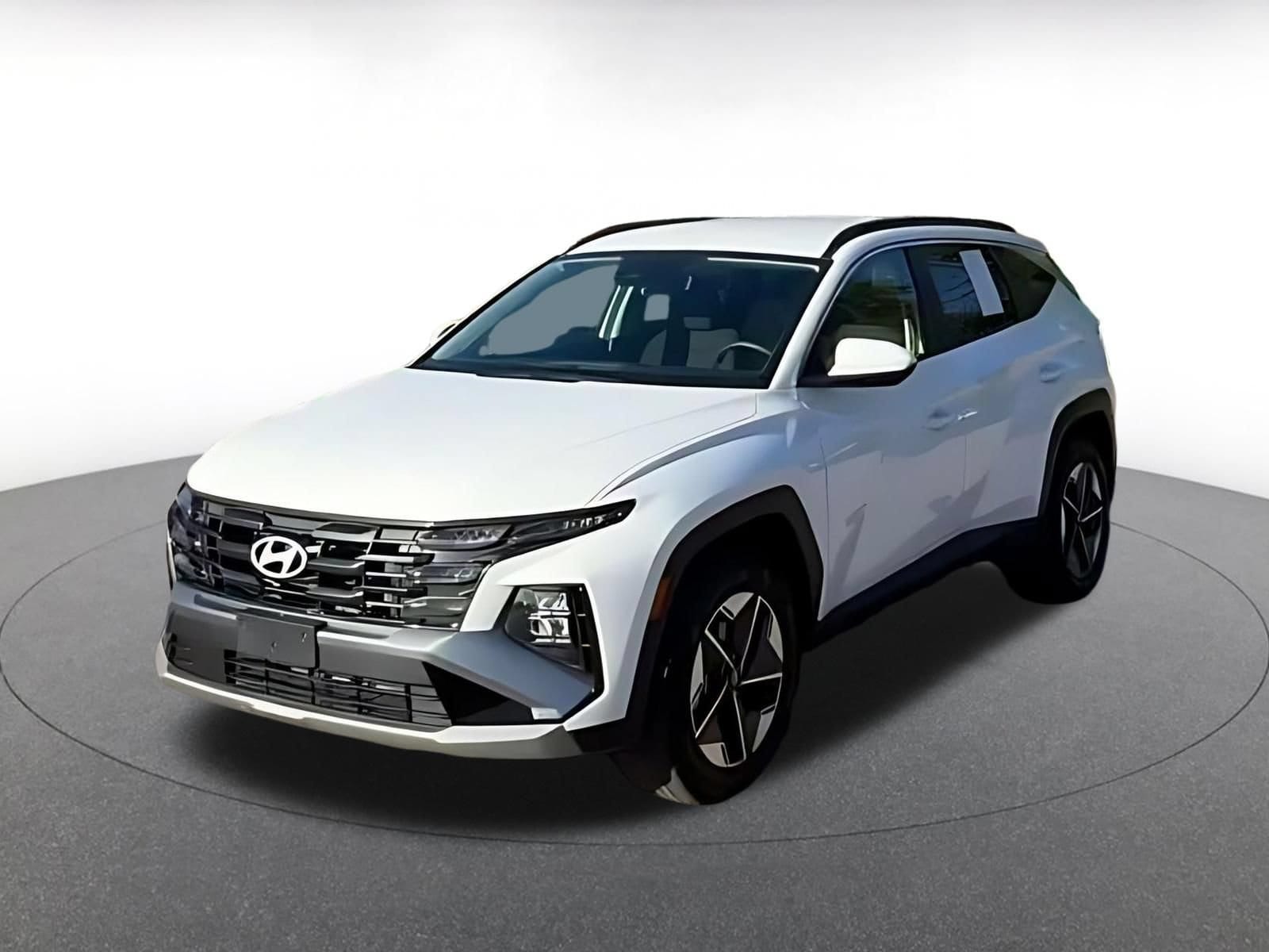 Thumbnail: 2026 Hyundai Tucson - 4