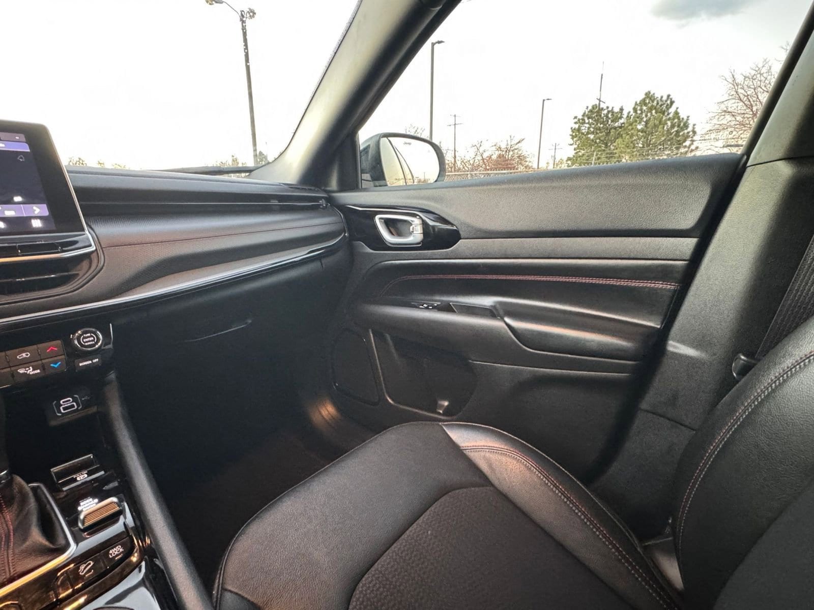 Thumbnail: 2025 Jeep Compass - 34