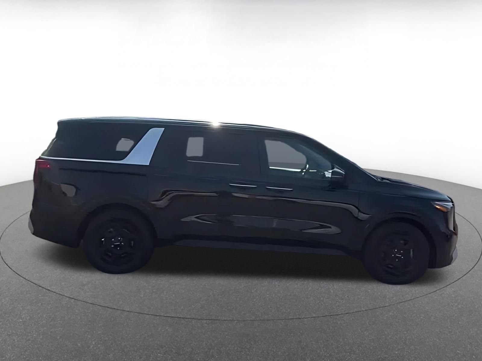 Thumbnail: 2026 Kia Carnival - 15