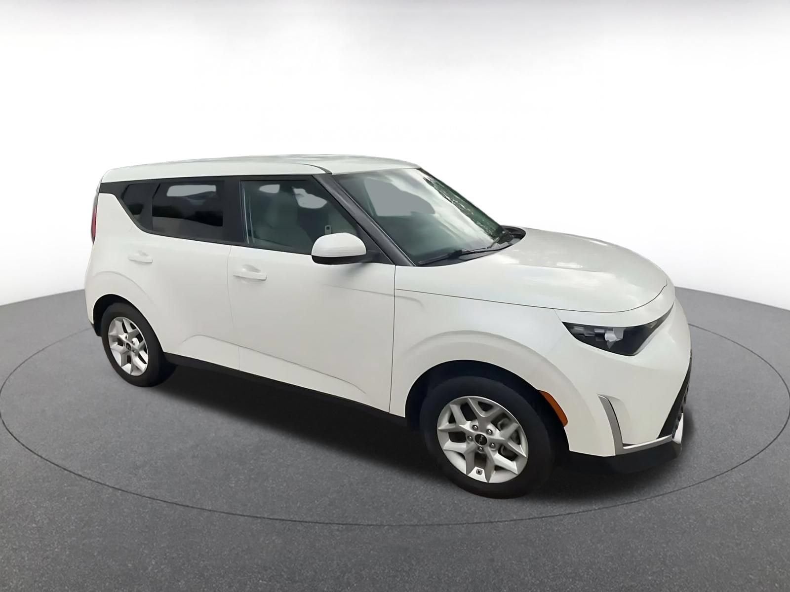 Thumbnail: 2025 Kia Soul - 2