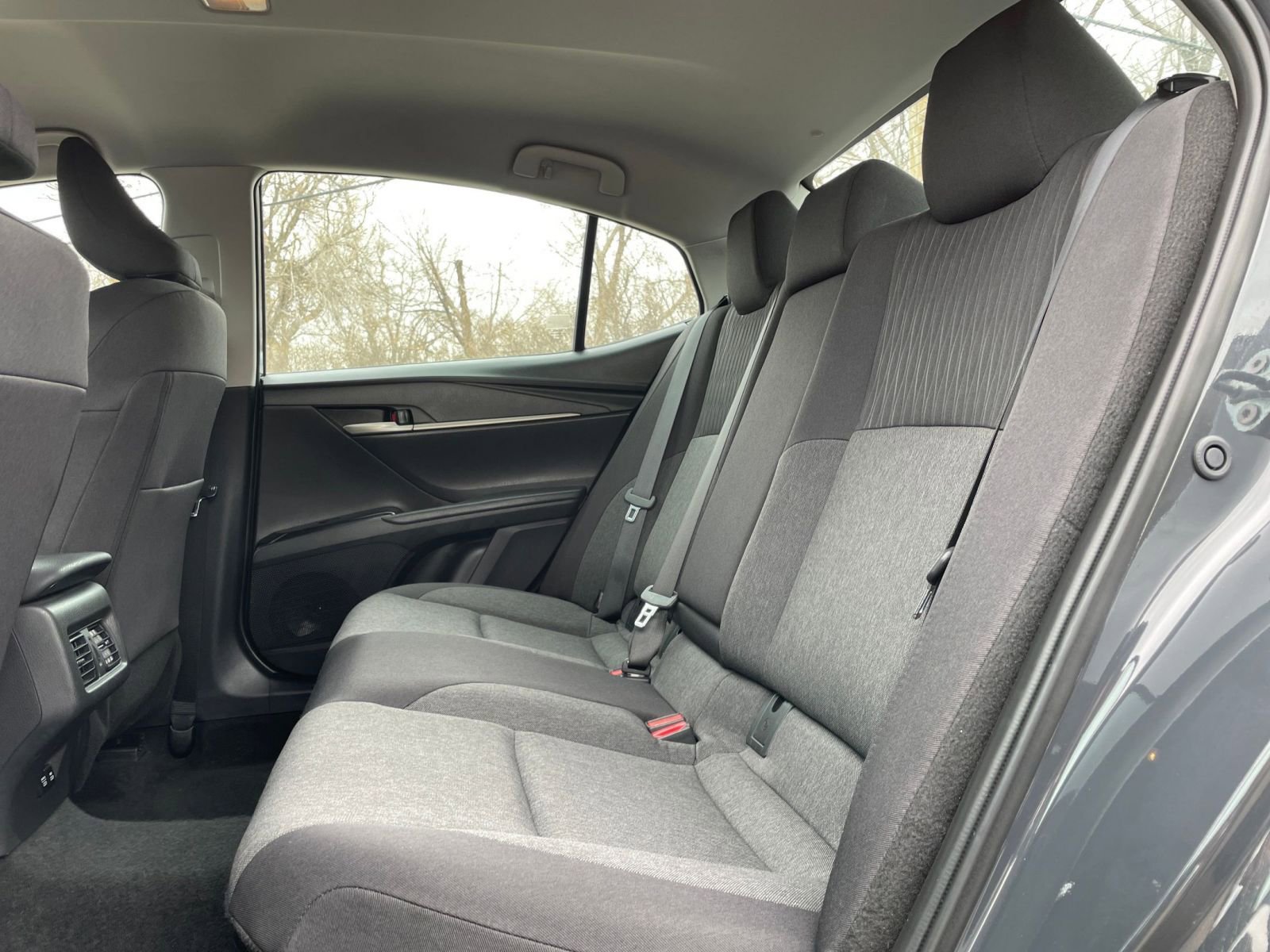 Thumbnail: 2025 Toyota Camry - 25