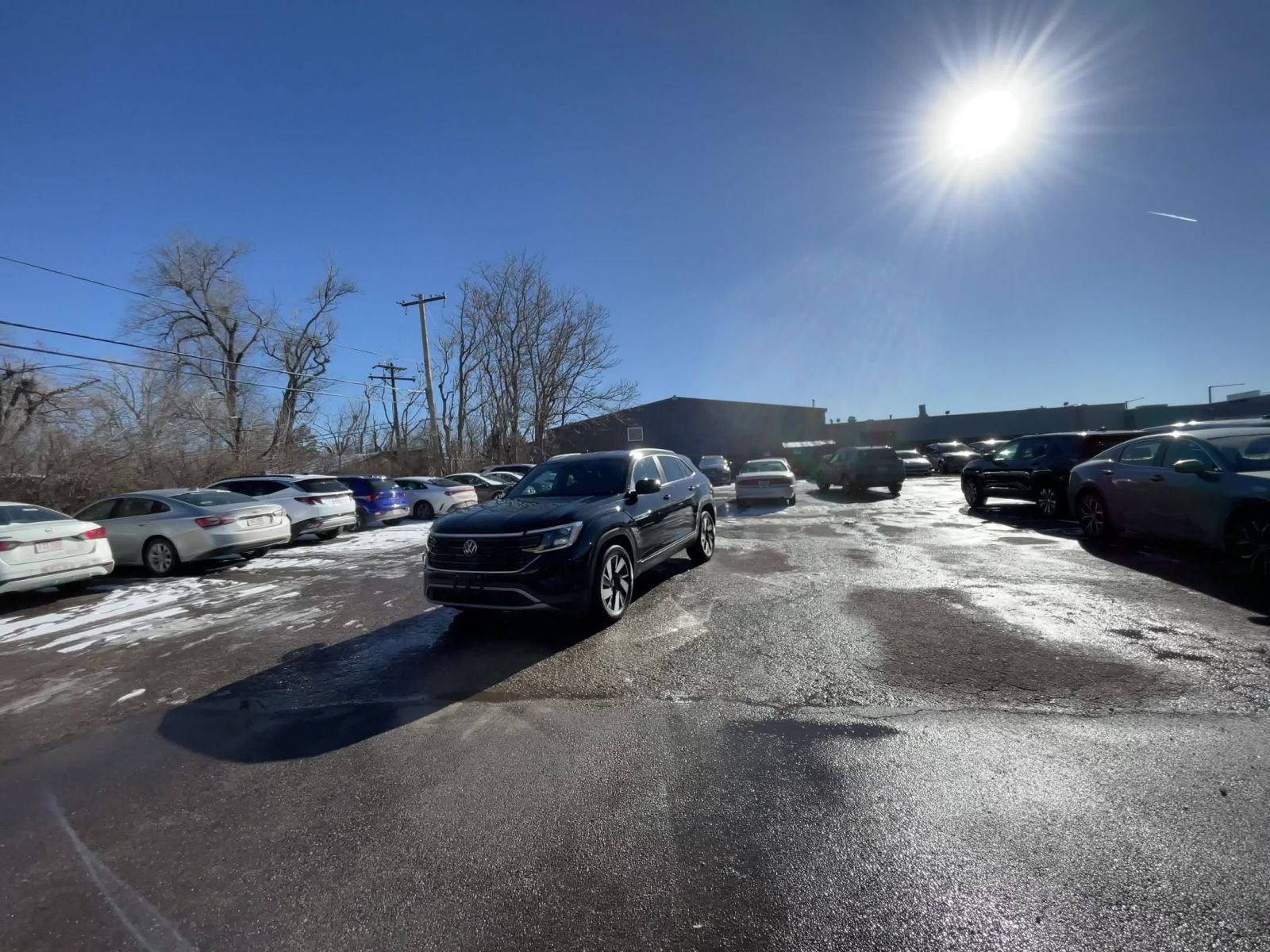 Thumbnail: 2025 Volkswagen Atlas - 15