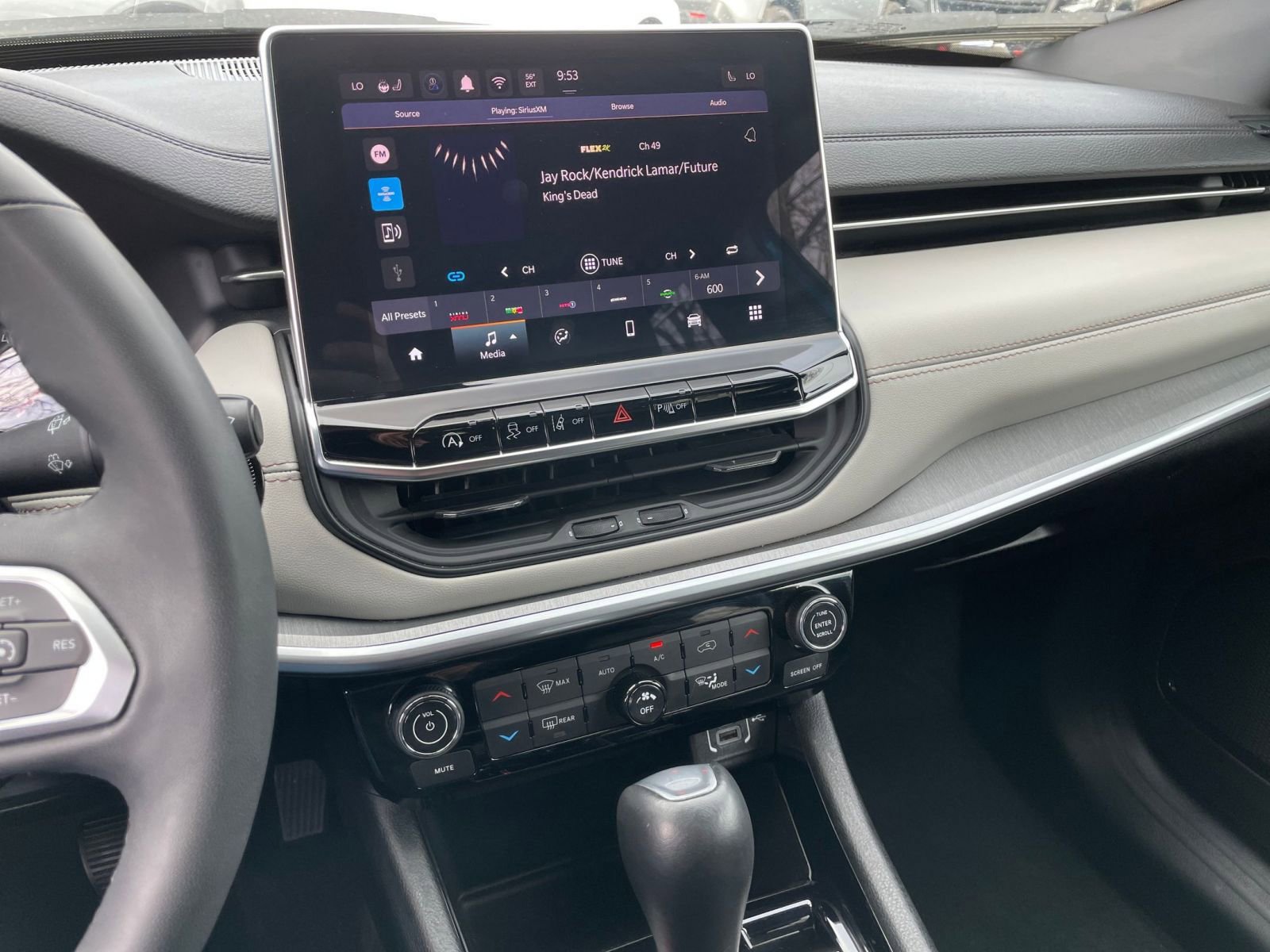 Thumbnail: 2025 Jeep Compass - 17