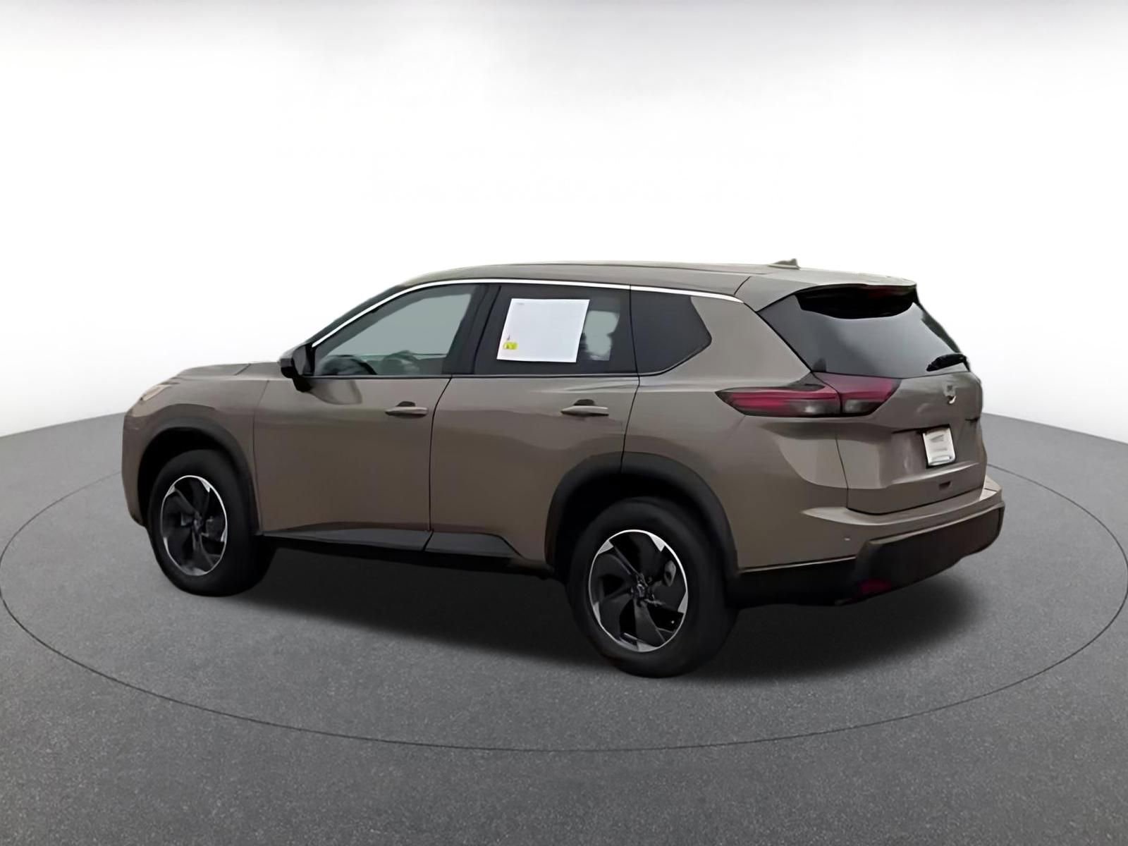 Thumbnail: 2025 Nissan Rogue - 10