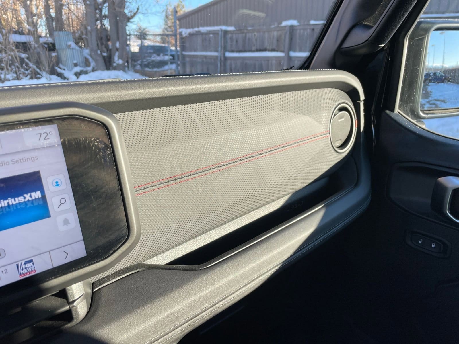 Thumbnail: 2025 Jeep Wrangler - 35