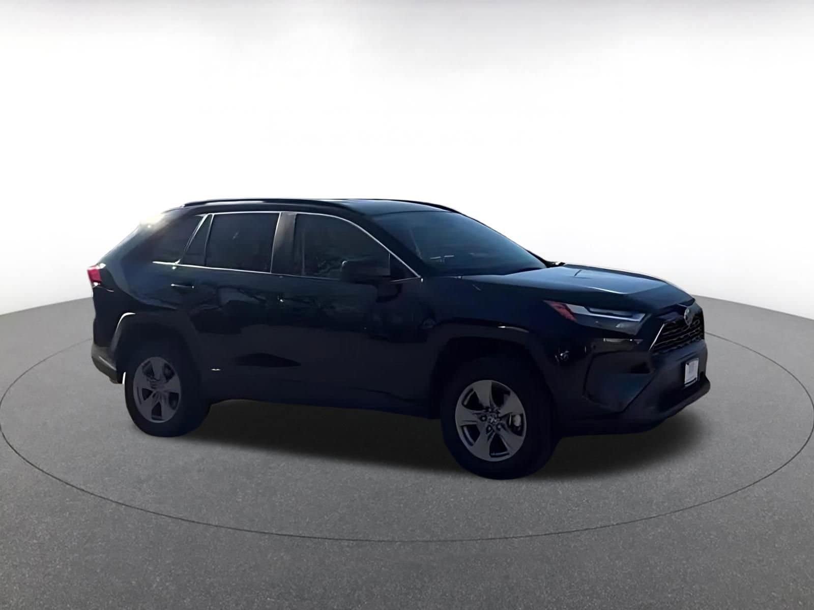 Thumbnail: 2025 Toyota RAV4 - 2