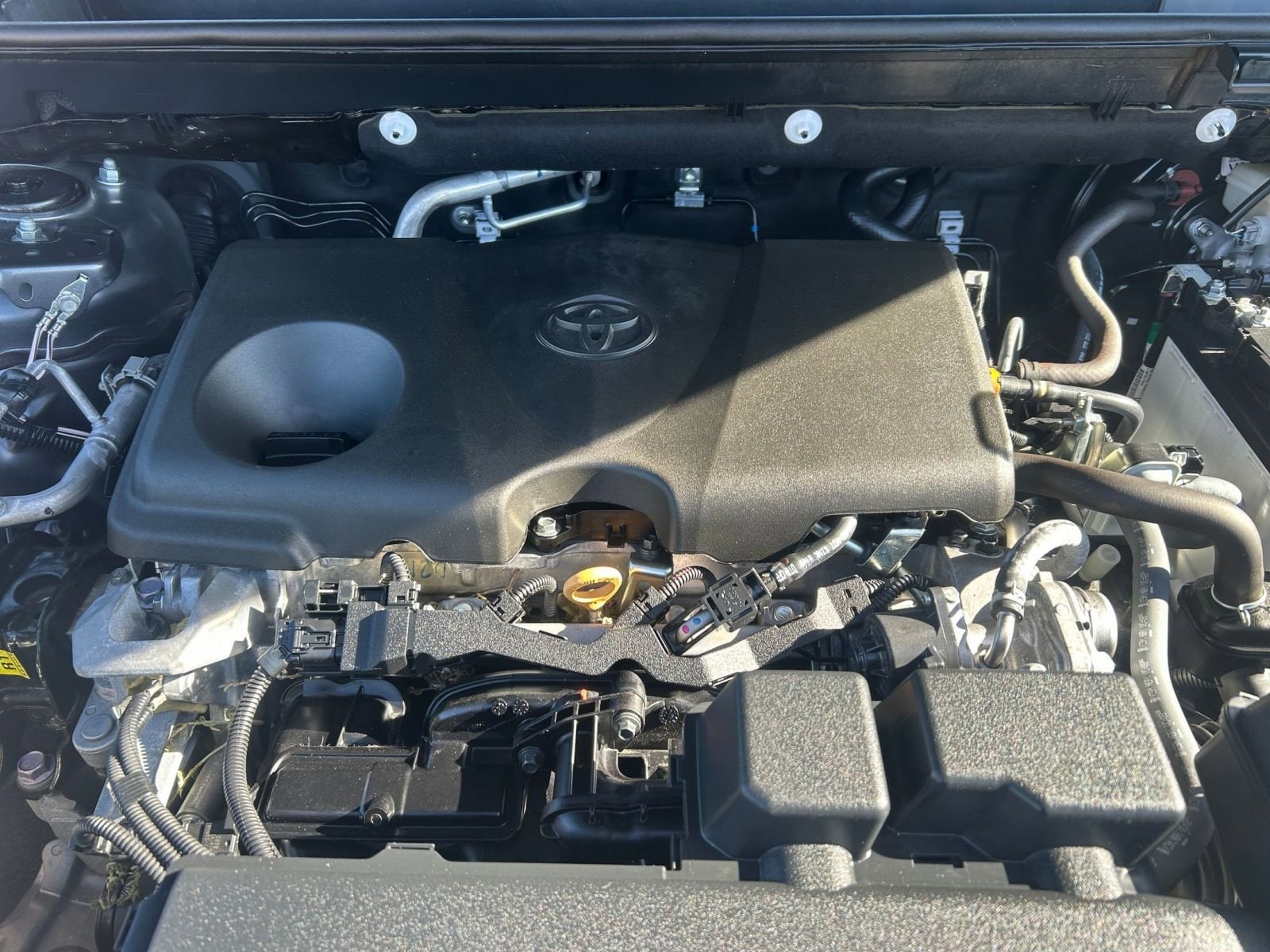 Thumbnail: 2025 Toyota RAV4 - 34