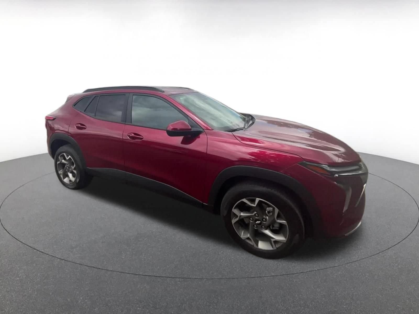 Thumbnail: 2025 Chevrolet Trax - 2